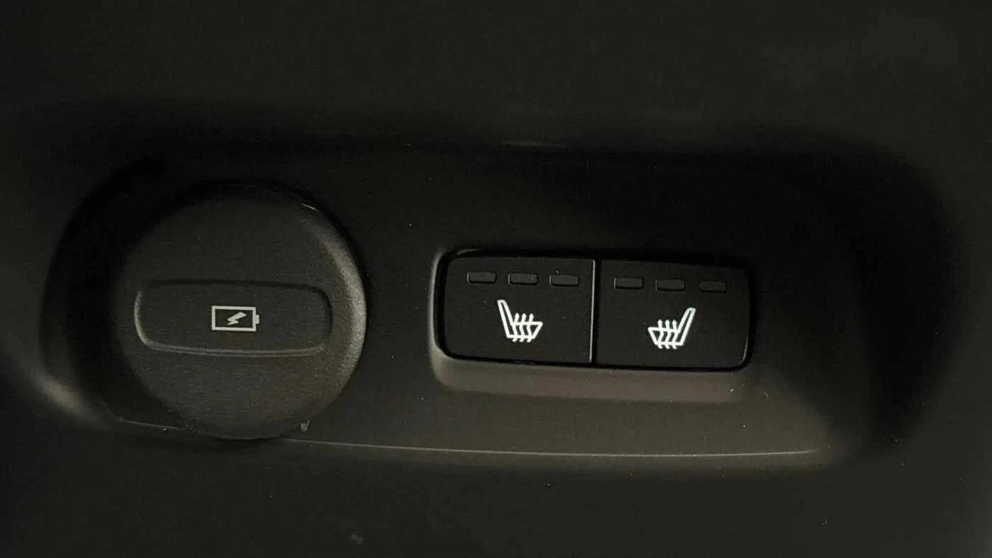 Volvo XC40 Image 16