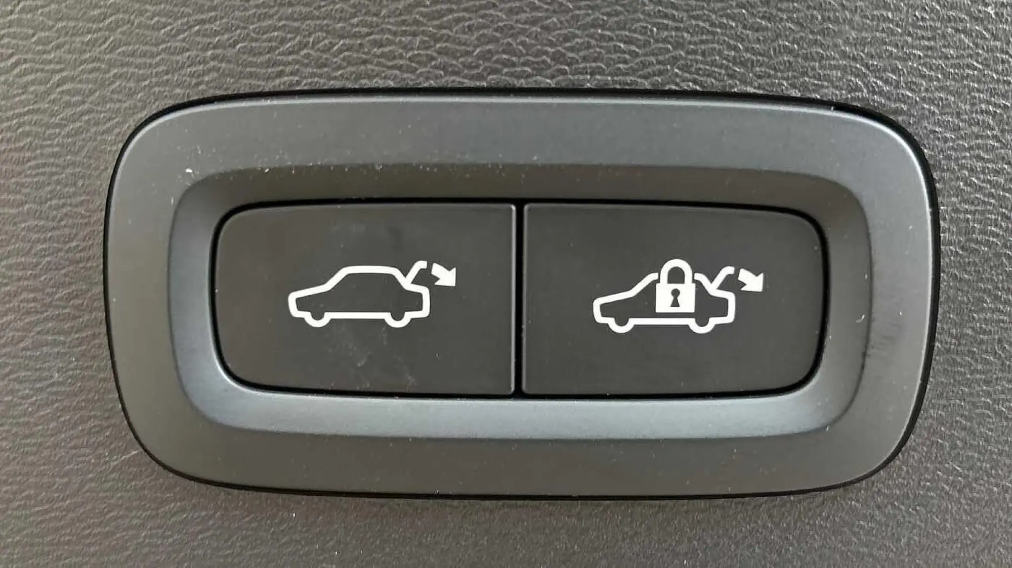 Volvo XC40 Image 18