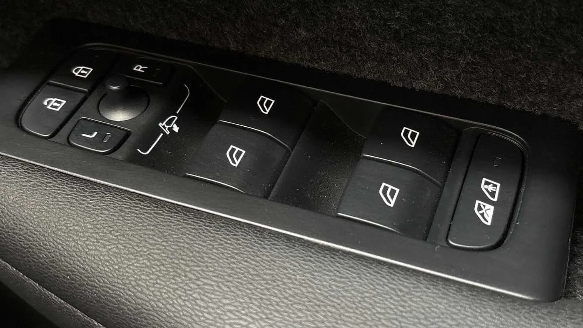 Volvo XC40 Image 24