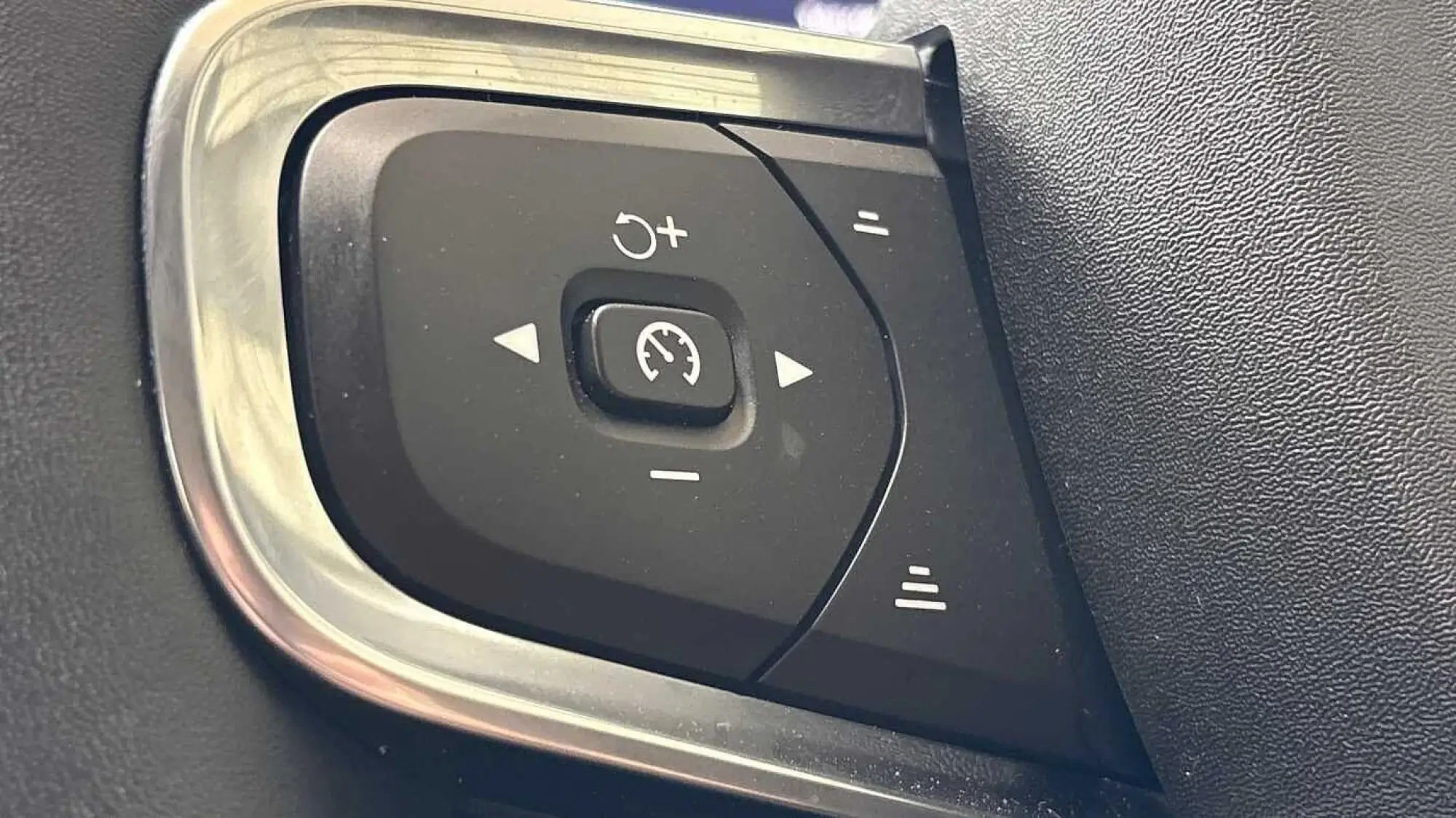 Volvo XC40 Image 30