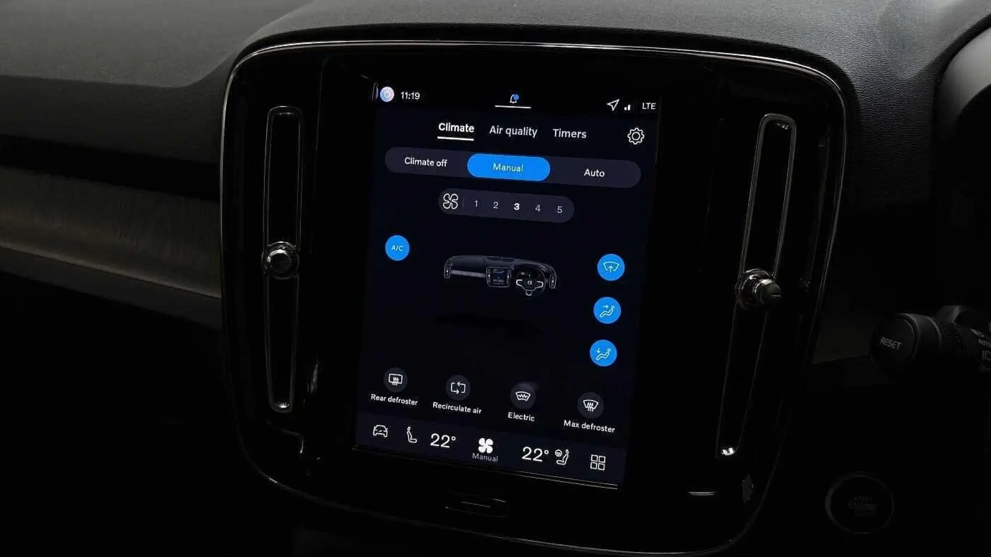 Volvo XC40 Image 38