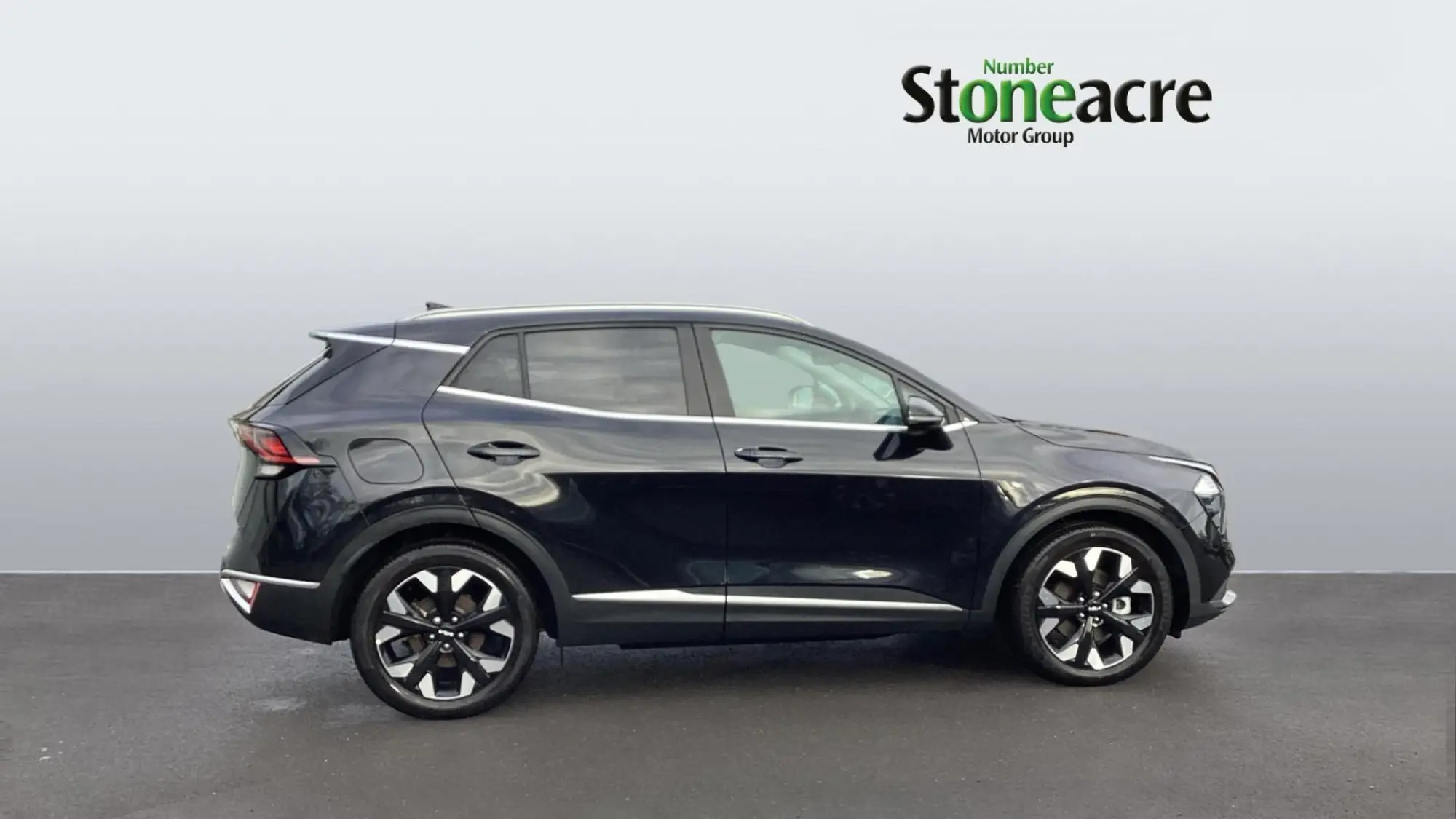 Kia Sportage Plug-In Hybrid 1.6 T-GDi 13.8kWh 3 Auto AWD Euro 6 (s/s) 5dr LE24SSV Image 3