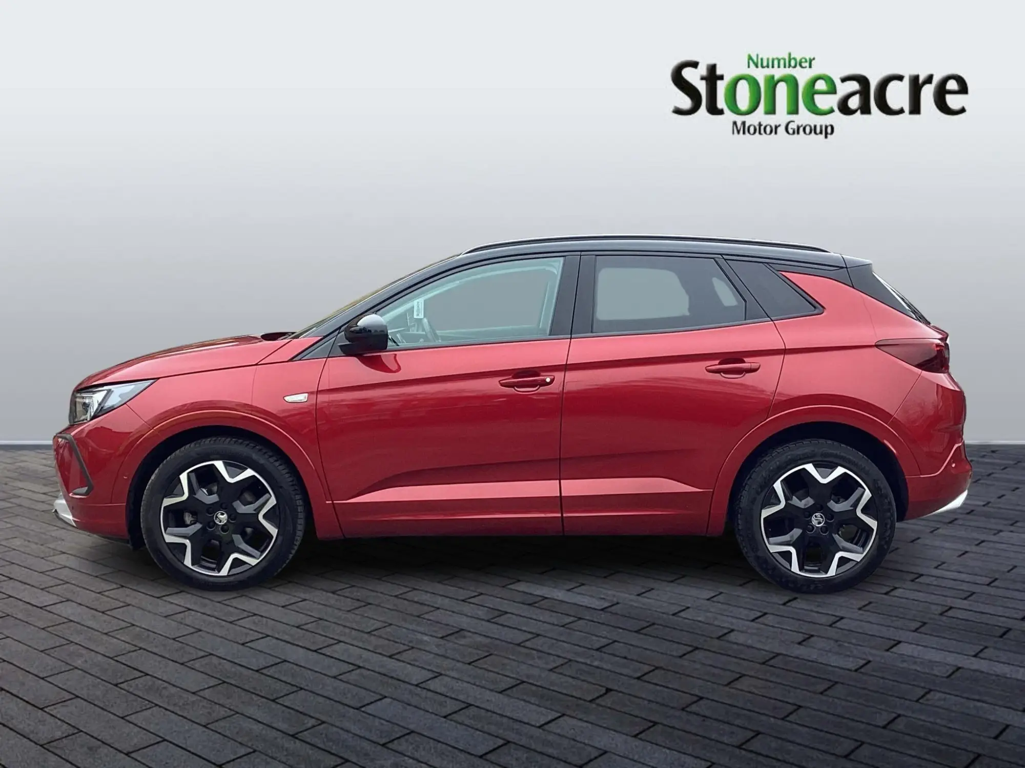 Vauxhall Grandland Image 8