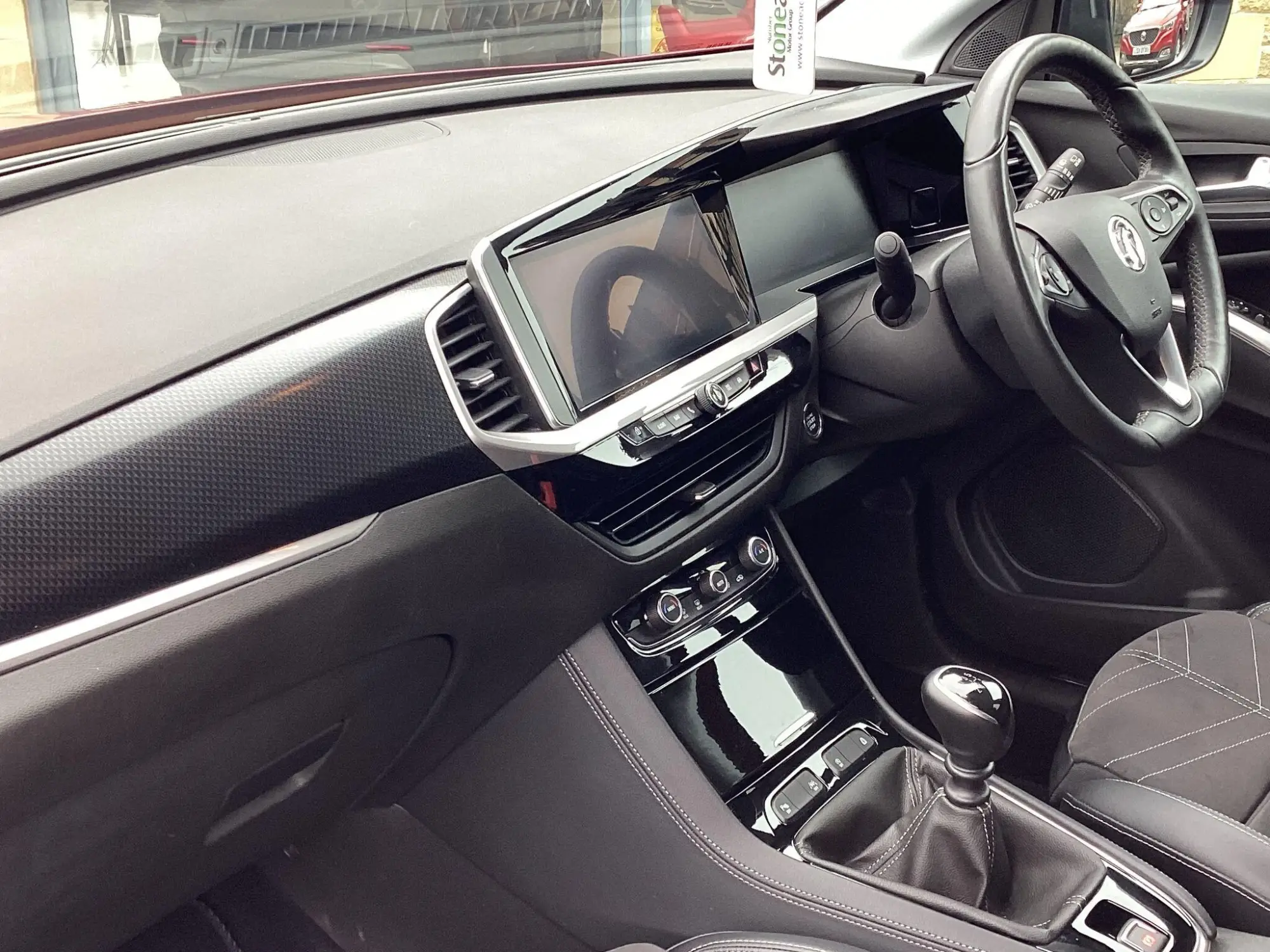 Vauxhall Grandland Image 10