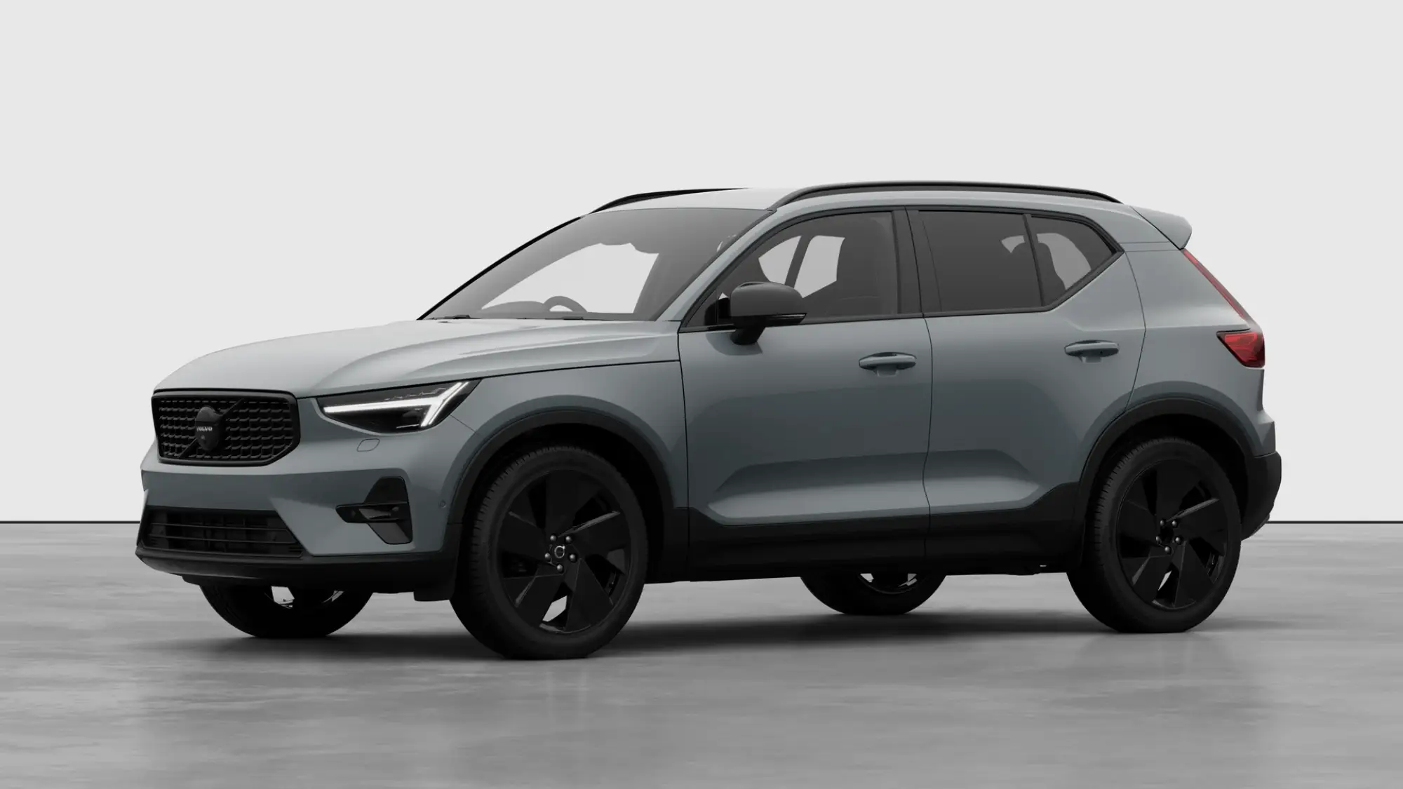 Volvo XC40 2.0 B4P Plus Black Edition 5dr Auto Image 1