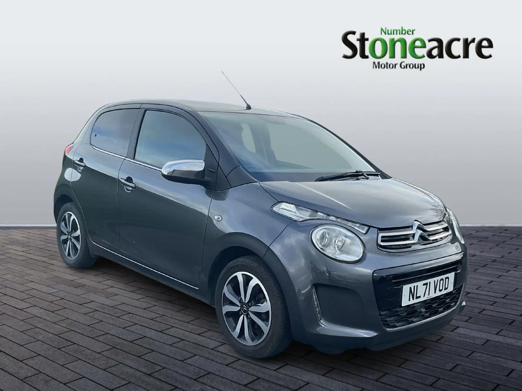 Citroen C1 1.0 VTi 72 Shine 5dr NL71VOD Image 1