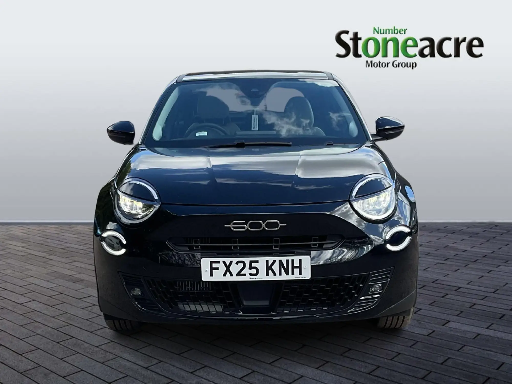 Fiat 600 1.2 MHEV 136 e-DCT Euro 6 (s/s) 5dr FX25KNH Image 2