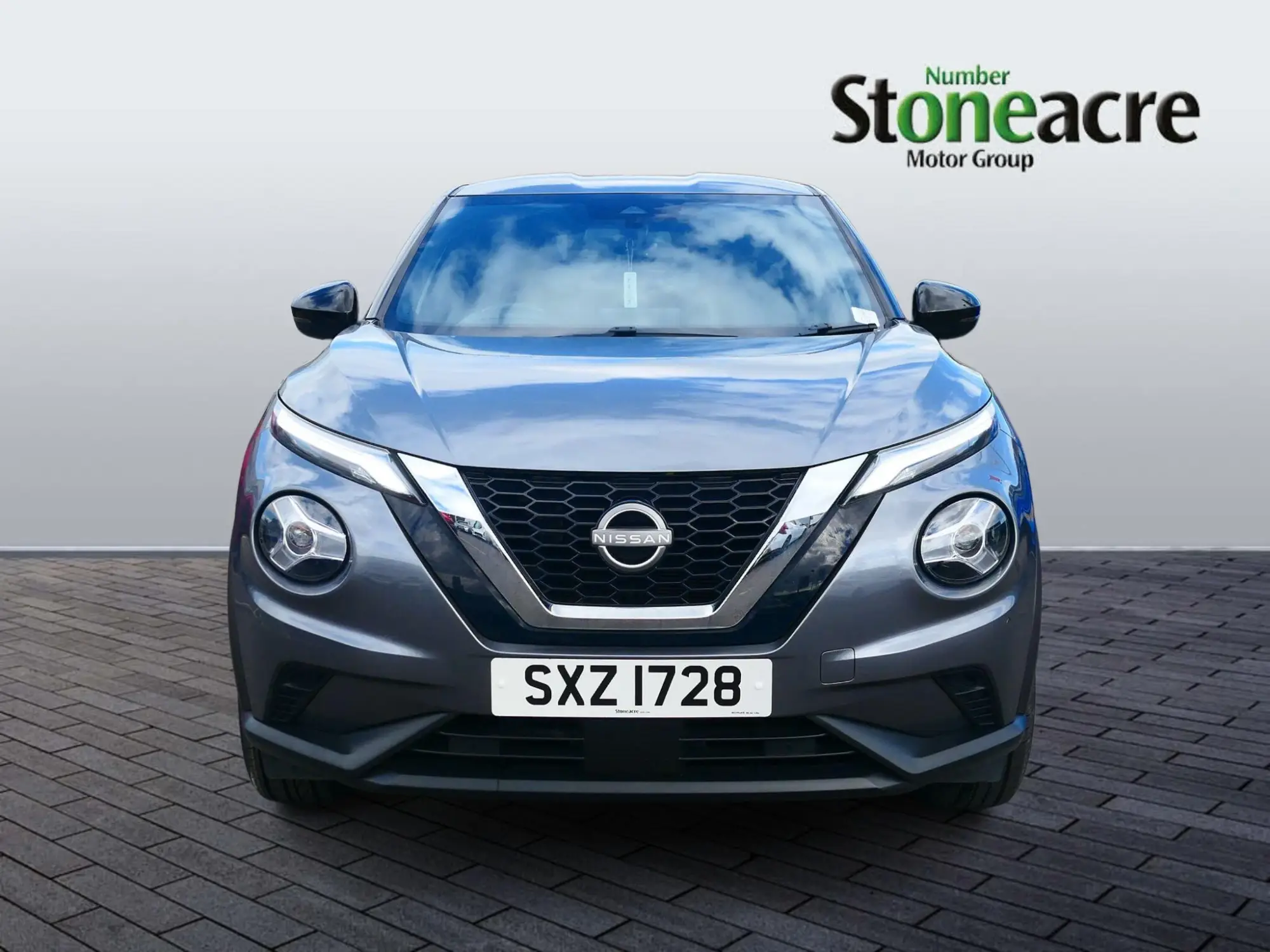 Nissan Juke 1.0 DiG-T N-Connecta 5dr SXZ1728 Image 2