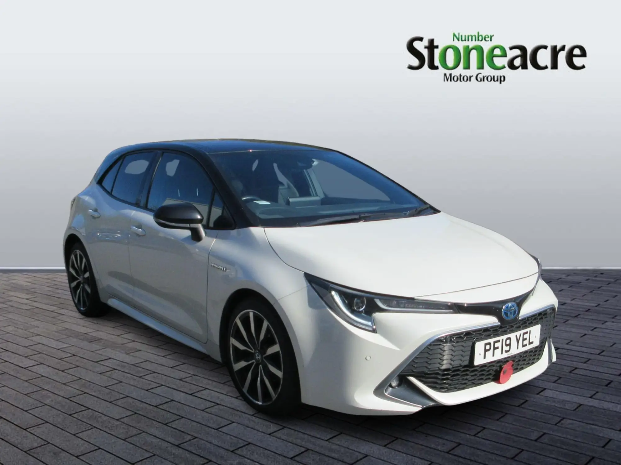 Toyota Corolla Hatchback 1.8 VVT-i Hybrid Excel 5dr CVT PF19YEL Image 1