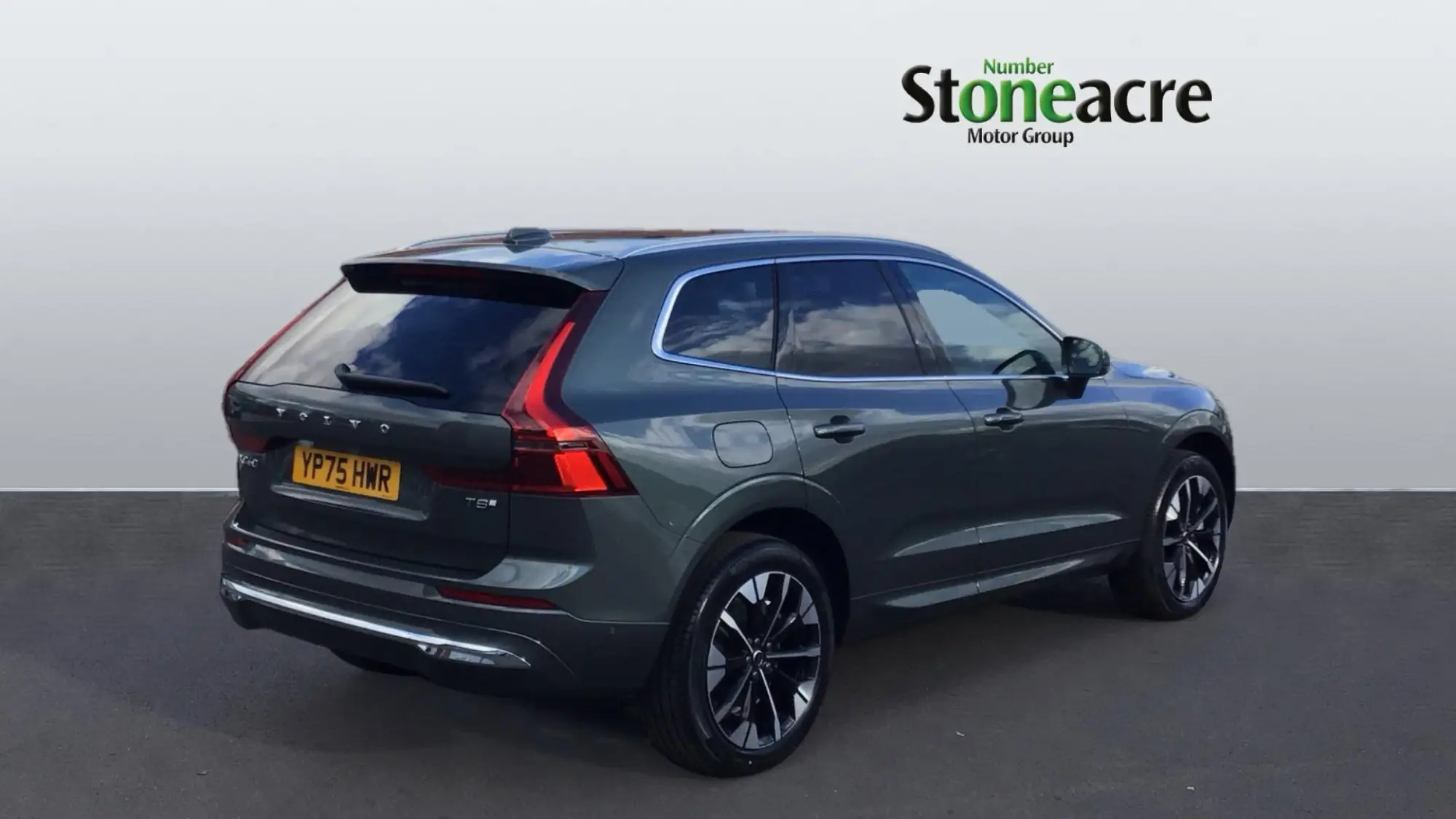 Volvo XC60 Image 2