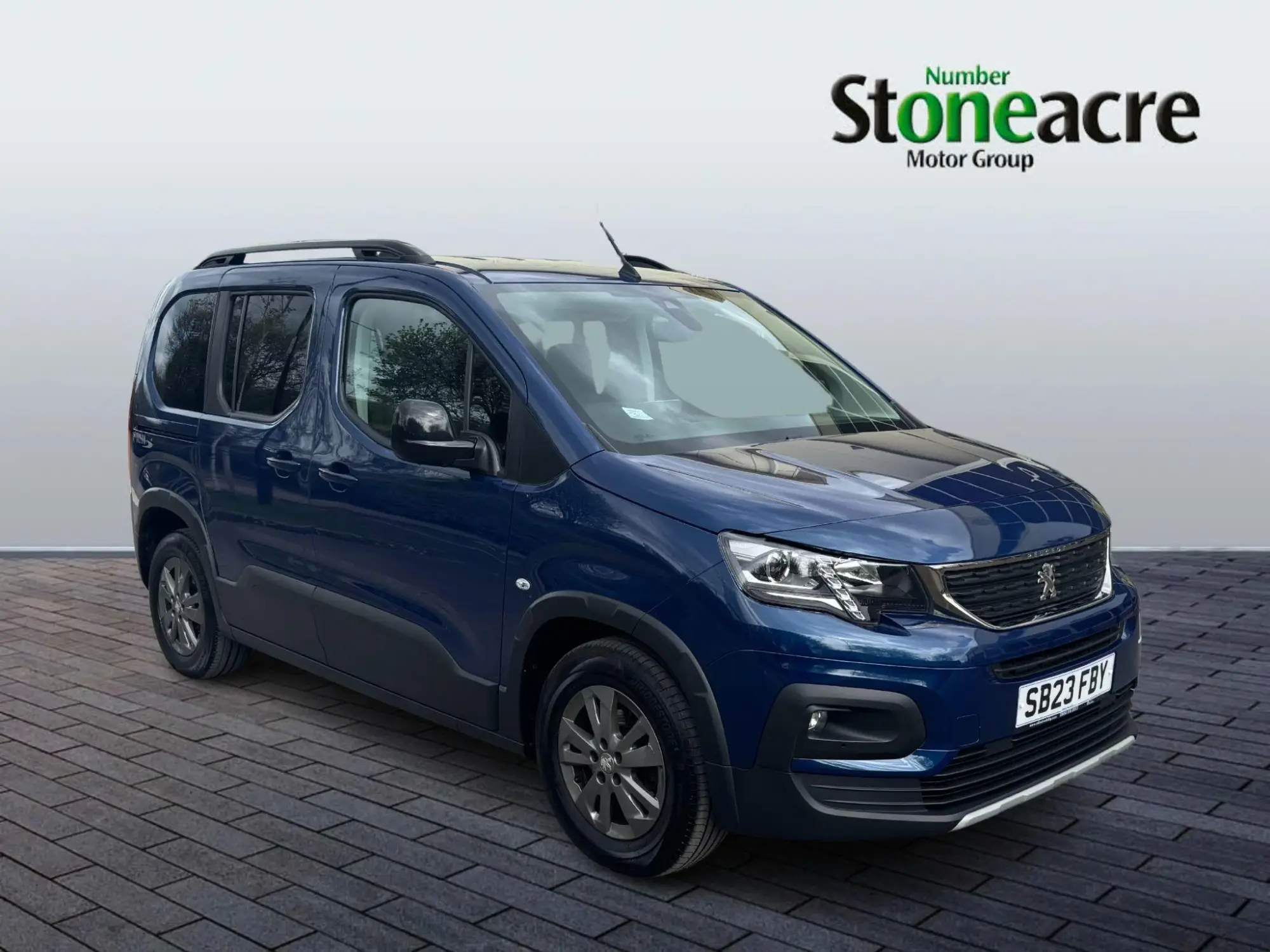 Peugeot Rifter 1.5 BlueHDi Allure Standard MPV 5dr Diesel Manual Euro 6 (100 ps) SB23FBY Image 1