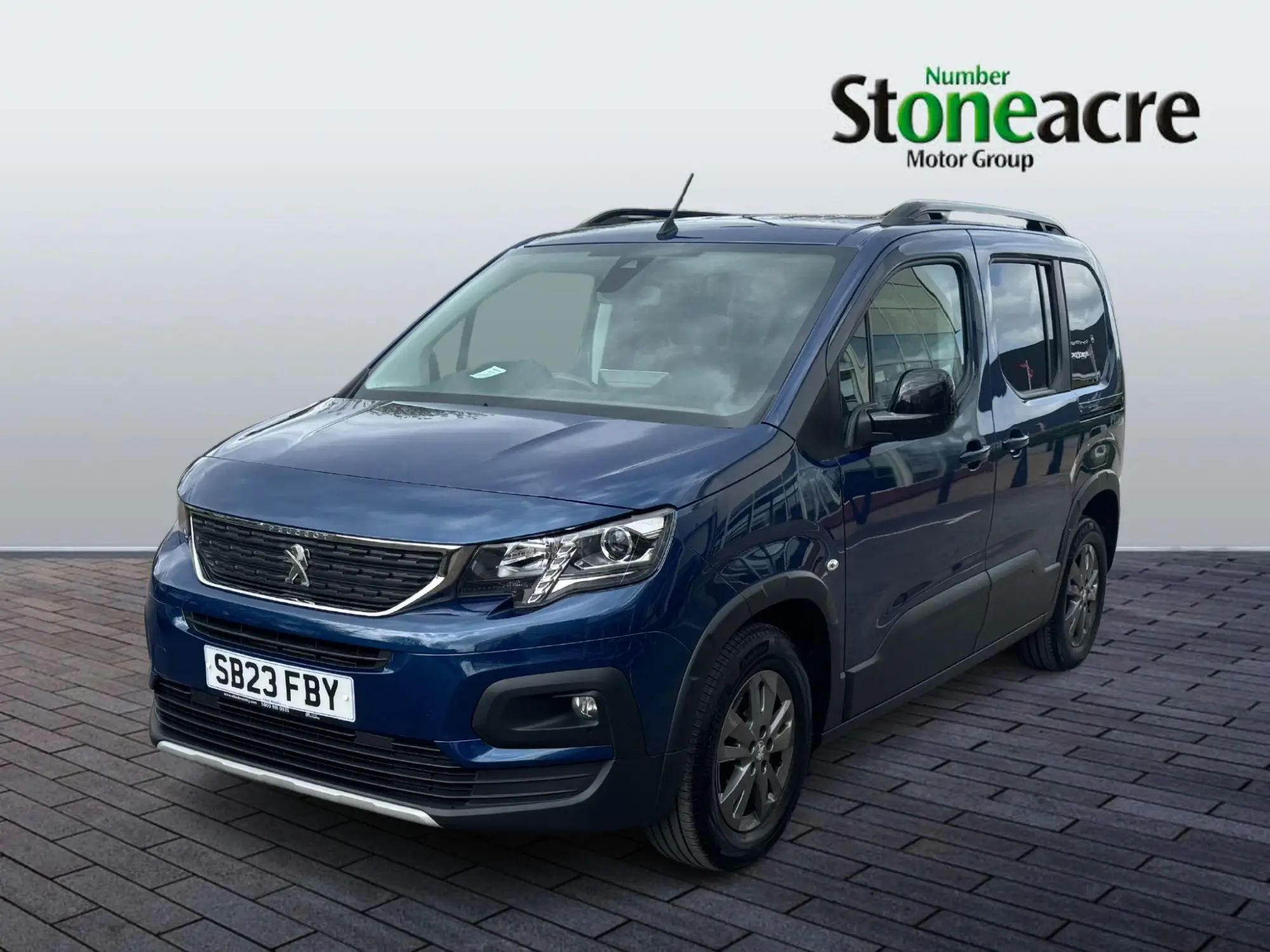 Peugeot Rifter 1.5 BlueHDi Allure Standard MPV 5dr Diesel Manual Euro 6 (100 ps) SB23FBY Image 3