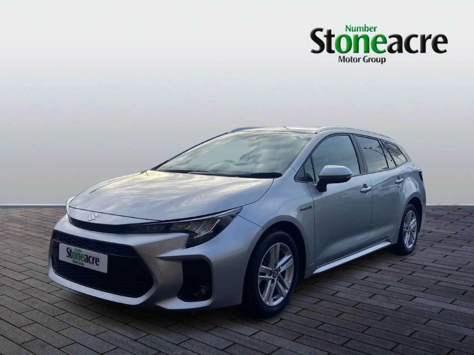 Suzuki Swace 1.8 Hybrid Motion 5dr CVT DX73NZM Image 3