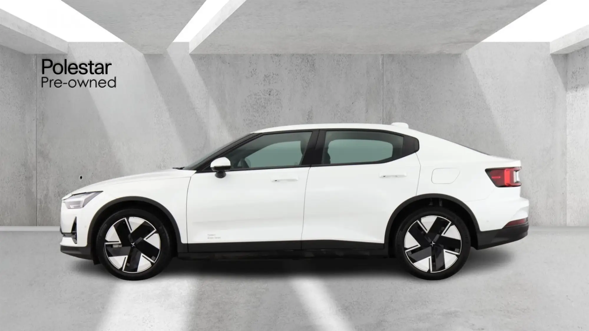 Polestar 2 Single Motor 82kWh Long Range Fastback Auto RWD 5dr OW25GGO Image 2