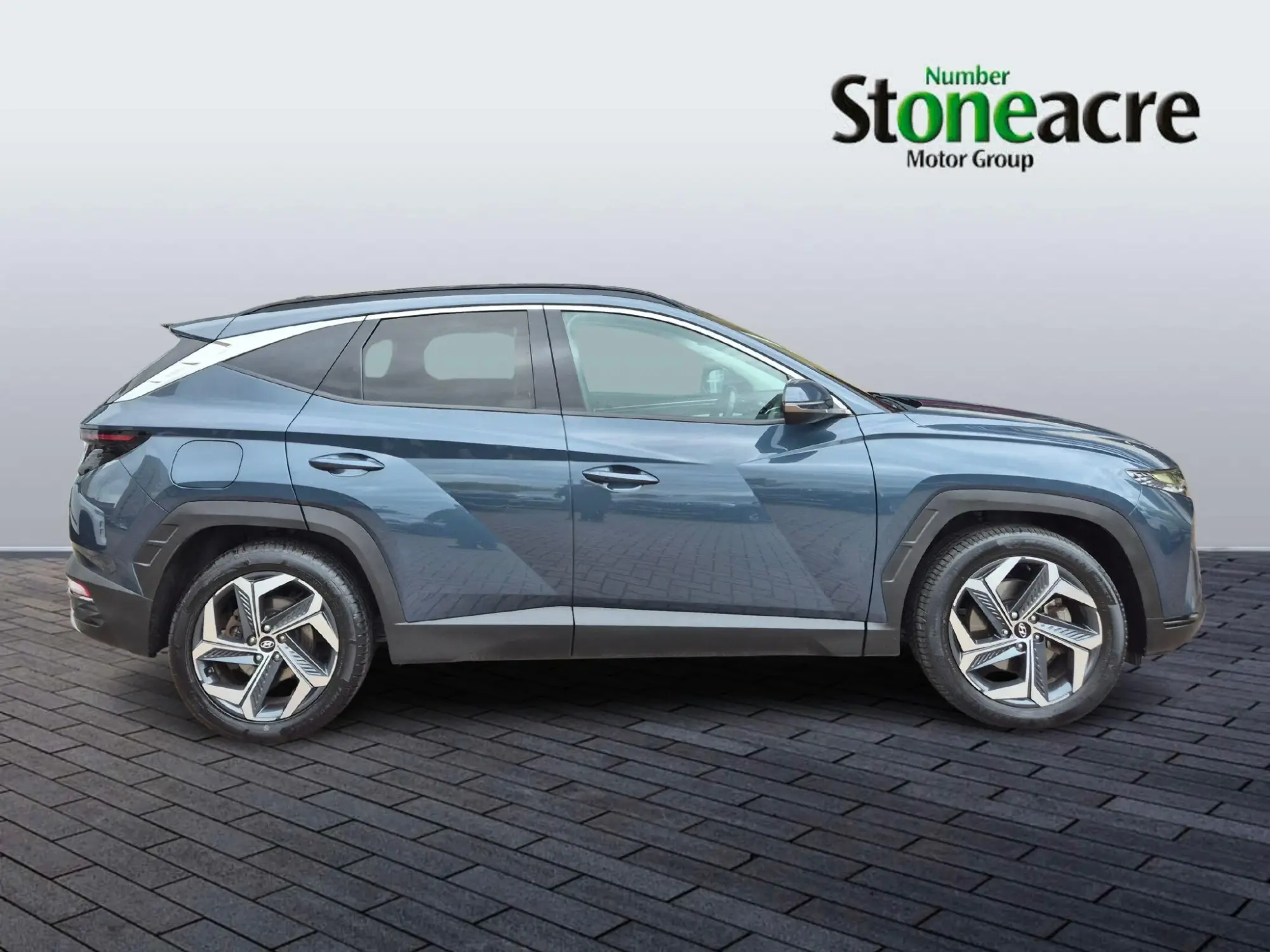 Hyundai TUCSON Plug-in Hybrid 1.6 h T-GDi 13.8kWh Ultimate SUV 5dr Petrol Plug-in Hybrid Auto 4WD Euro 6 (s/s) (265 ps) WJ23OTY Image 2