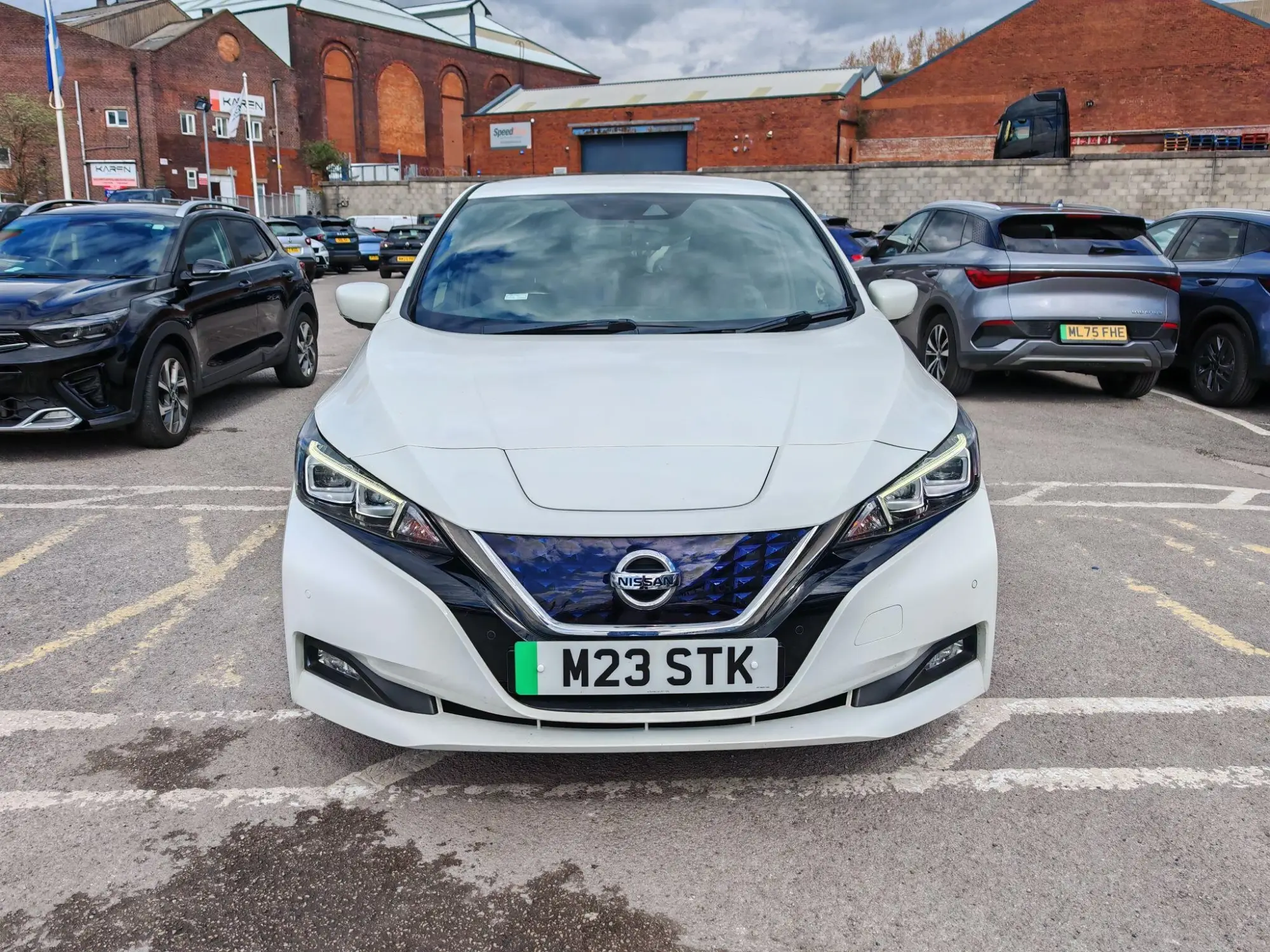 Nissan LEAF 40kWh Tekna Hatchback 5dr Electric Auto (150 ps) M23STK Image 2