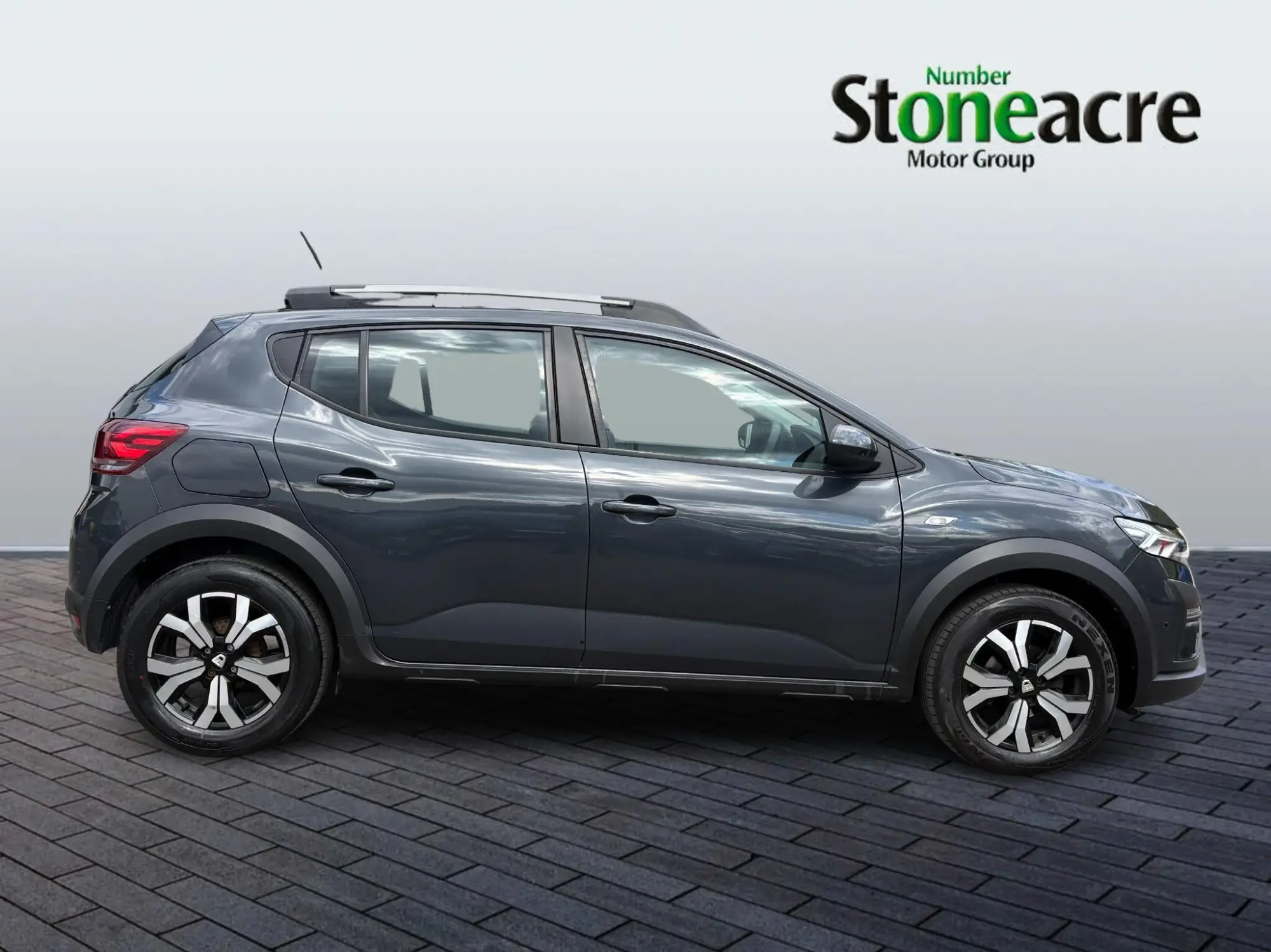 Dacia Sandero Stepway Image 2