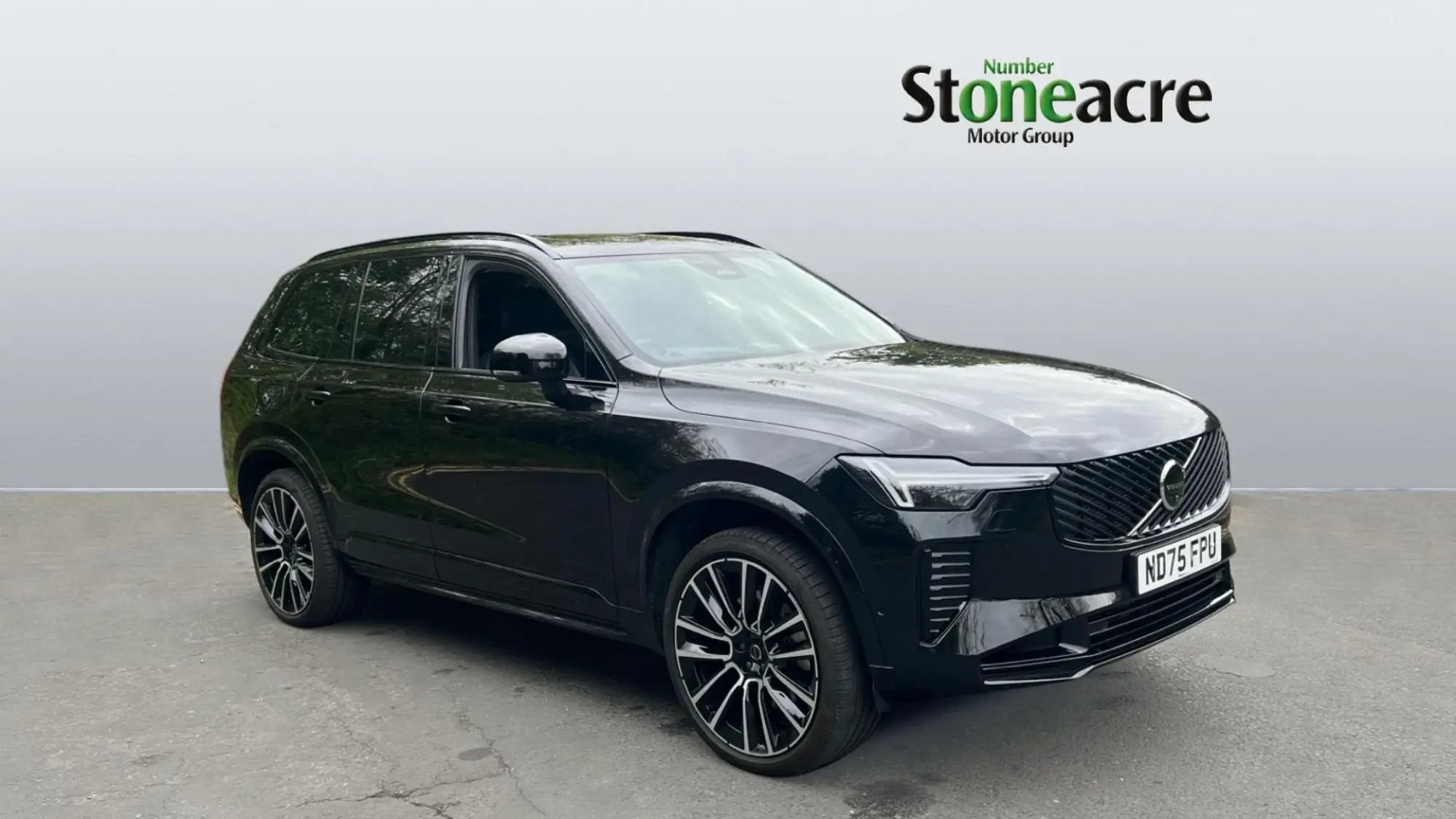 Volvo XC90 Plug-In Hybrid 2.0 T8 18.8kWh Ultra Dark Auto 4WD Euro 6 (s/s) 5dr ND75FPU Image 1