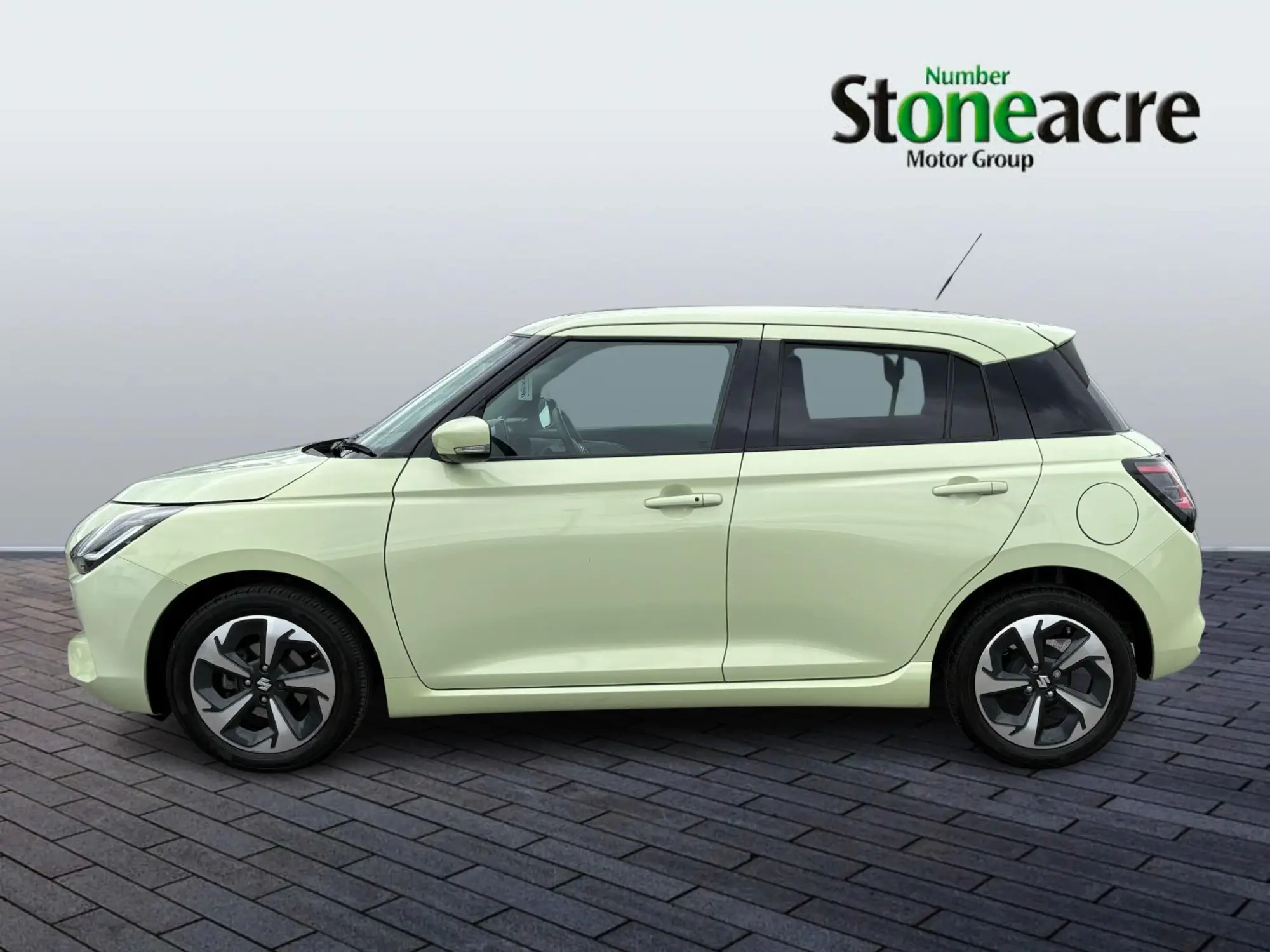 Suzuki Swift Image 5 Suzuki Swift Image 5