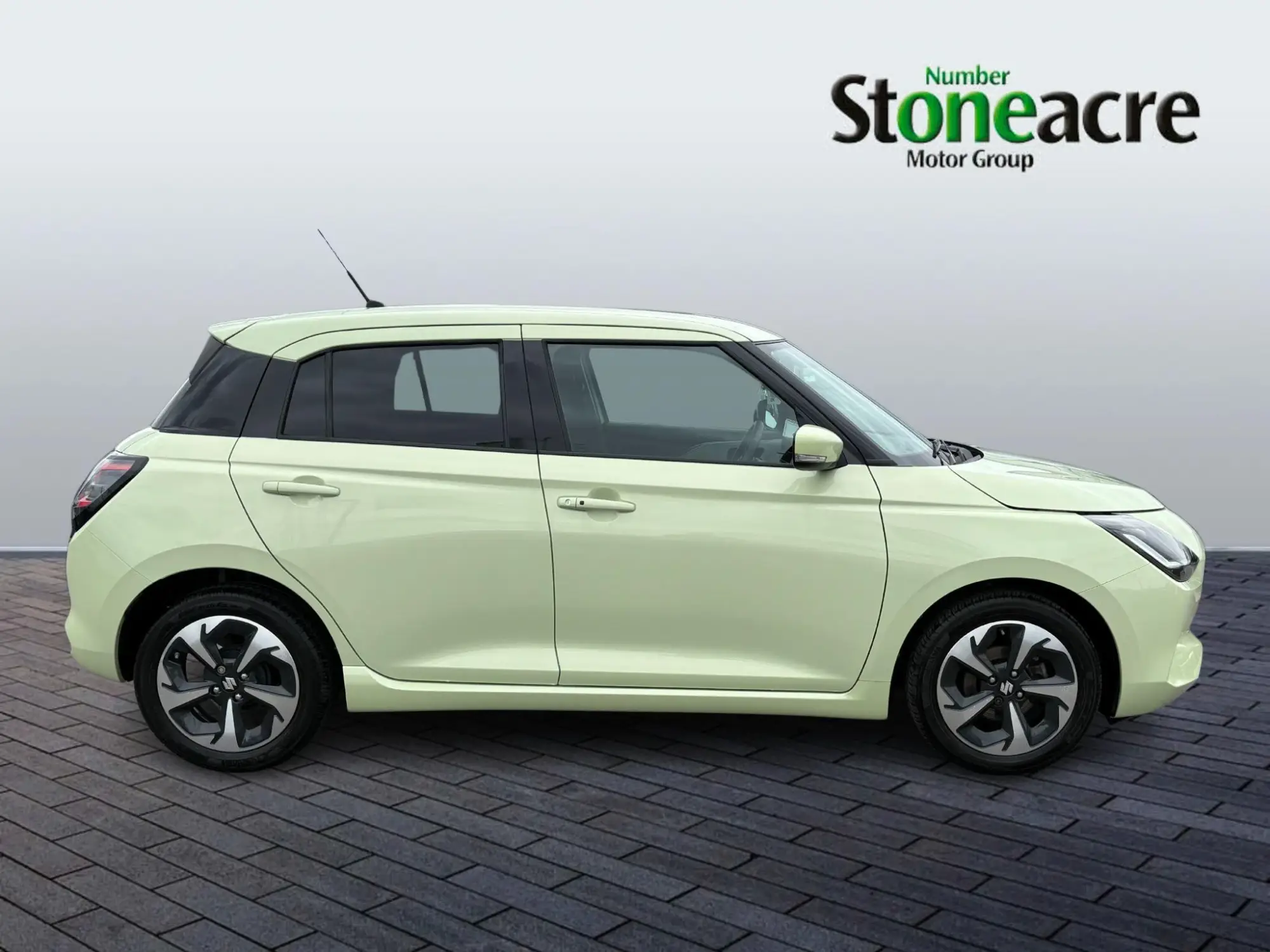 Suzuki Swift Image 7 Suzuki Swift Image 7