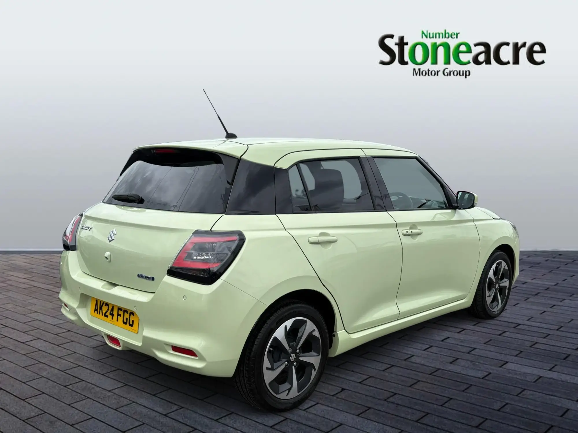 Suzuki Swift Image 8 Suzuki Swift Image 8