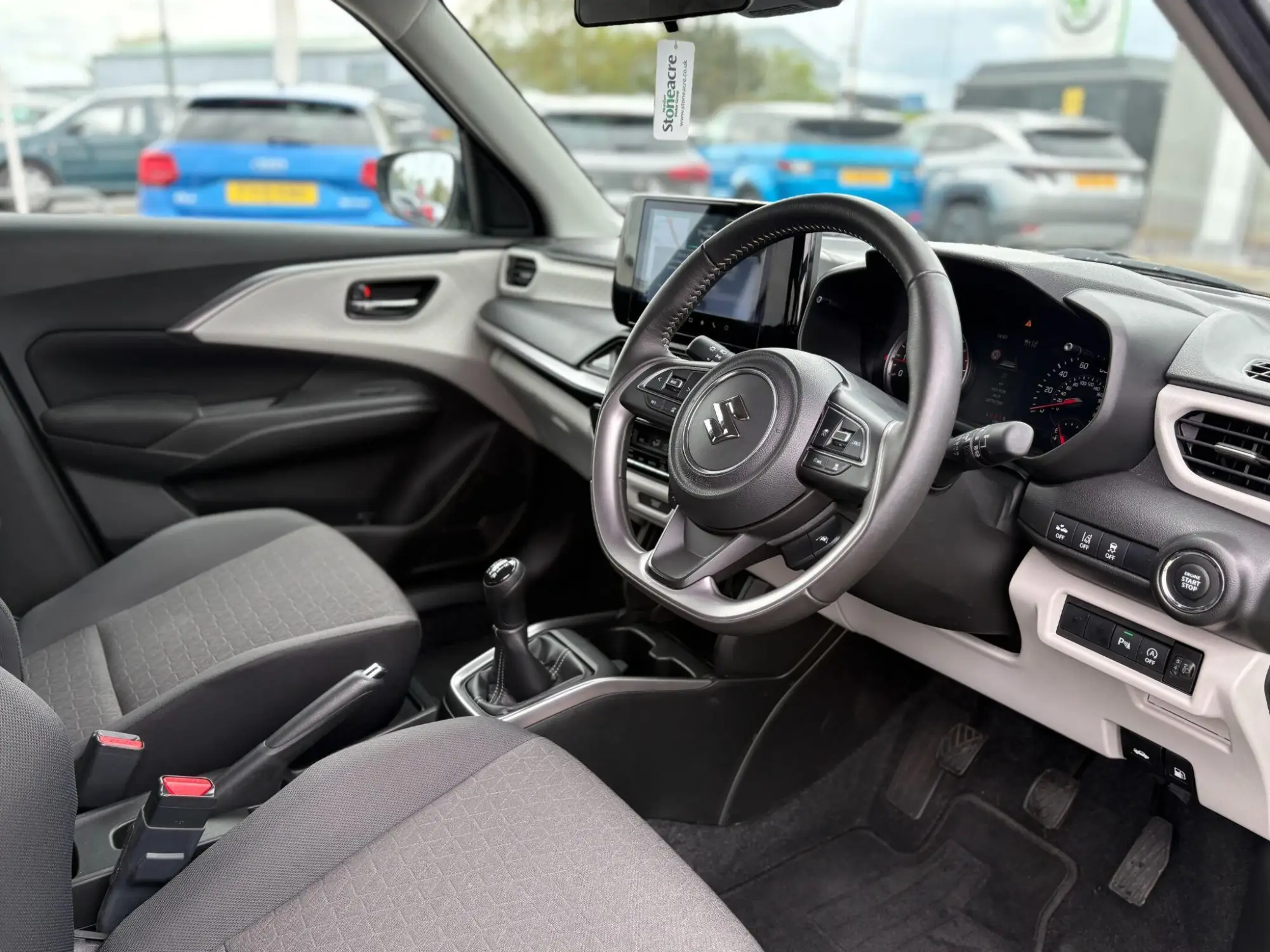 Suzuki Swift Image 12 Suzuki Swift Image 12