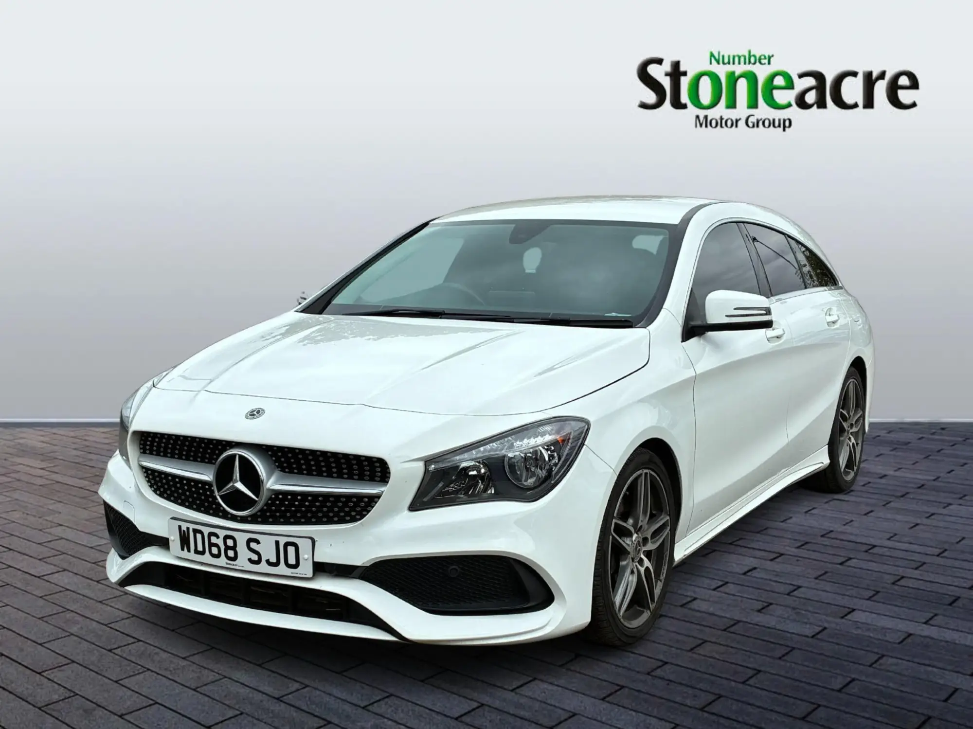 Mercedes-Benz CLA 1.6 CLA200 AMG Line Edition Shooting Brake 7G-DCT Euro 6 (s/s) 5dr WD68SJO Image 3