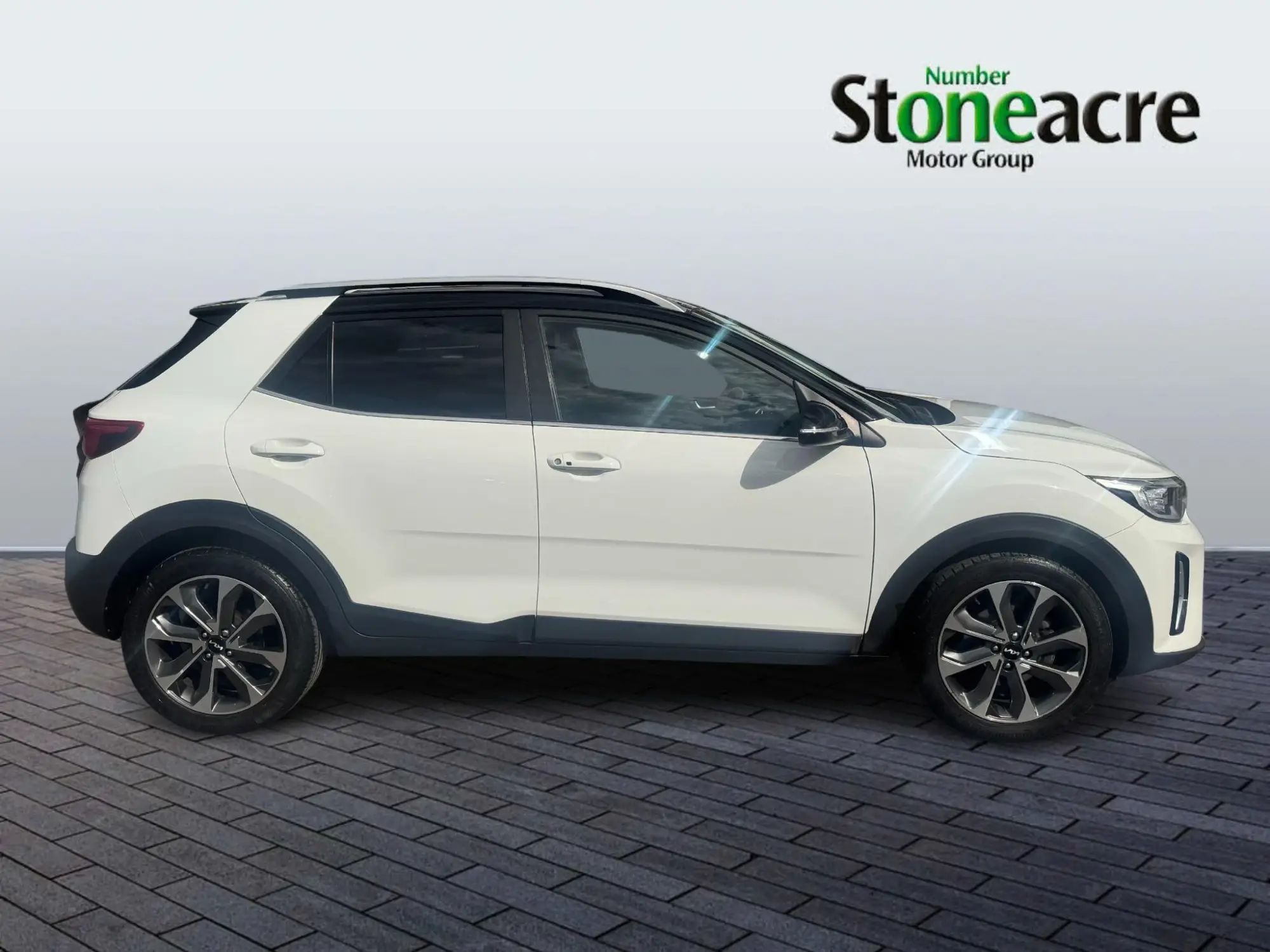 Kia Stonic 1.0 T-GDi MHEV Connect DCT Euro 6 (s/s) 5dr GY71UVS Image 2