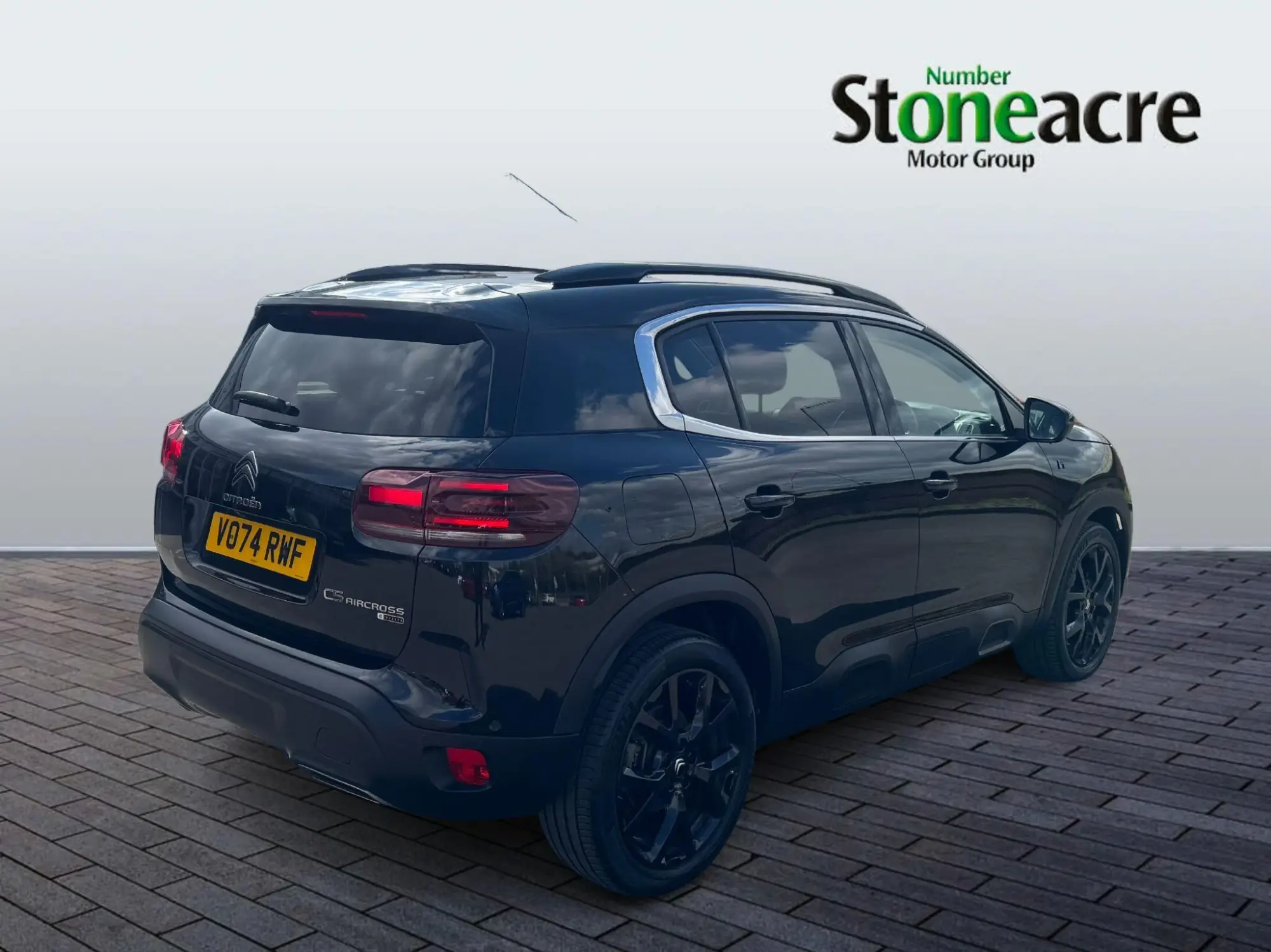 Citroen C5 Aircross 1.6 14.2kWh e-series e-EAT8 Euro 6 (s/s) 5dr VO74RWF Image 3