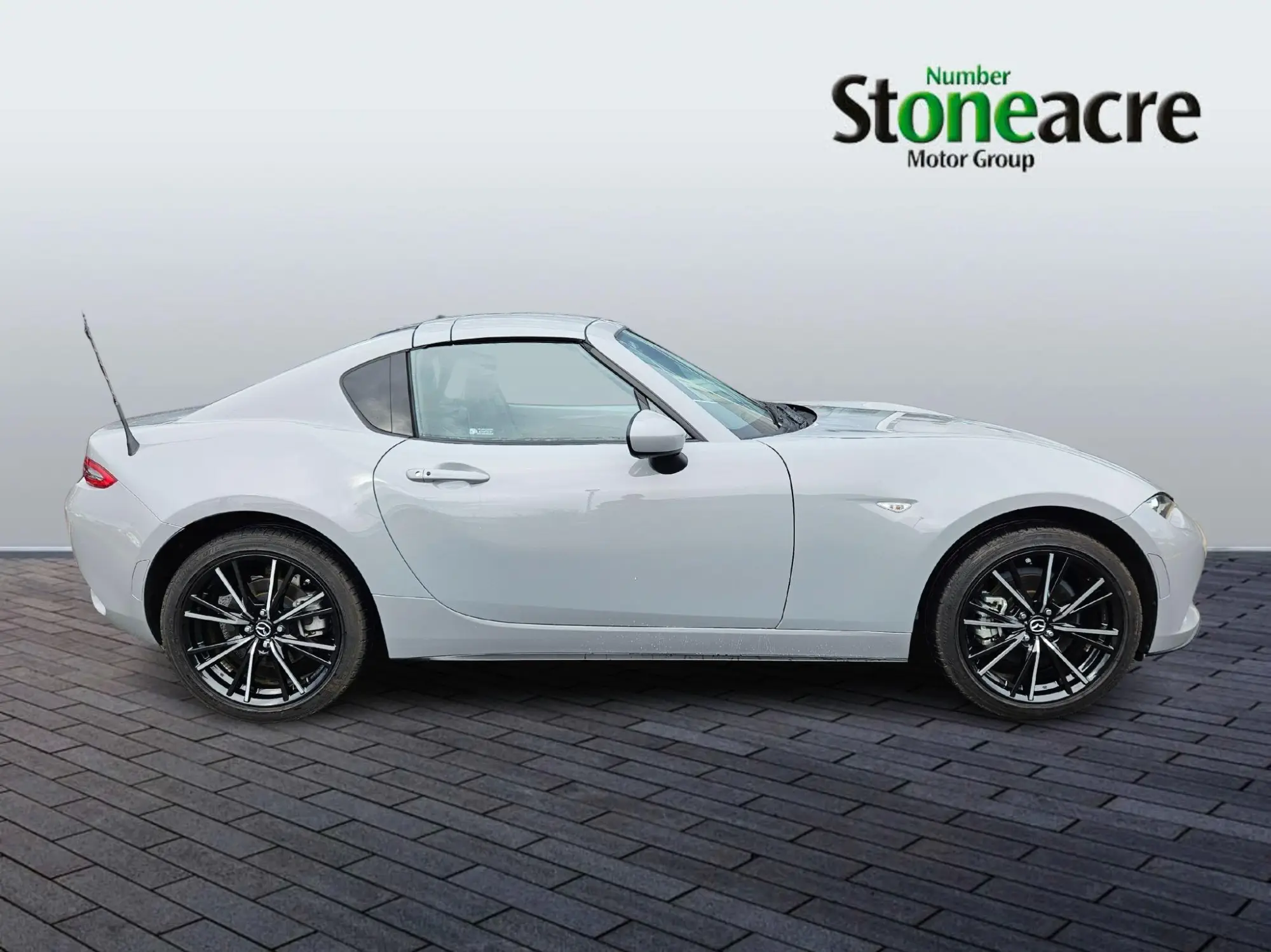 Mazda MX-5 RF 2.0 SKYACTIV-G Exclusive-Line Euro 6 (s/s) 2dr NK25LGV Image 2