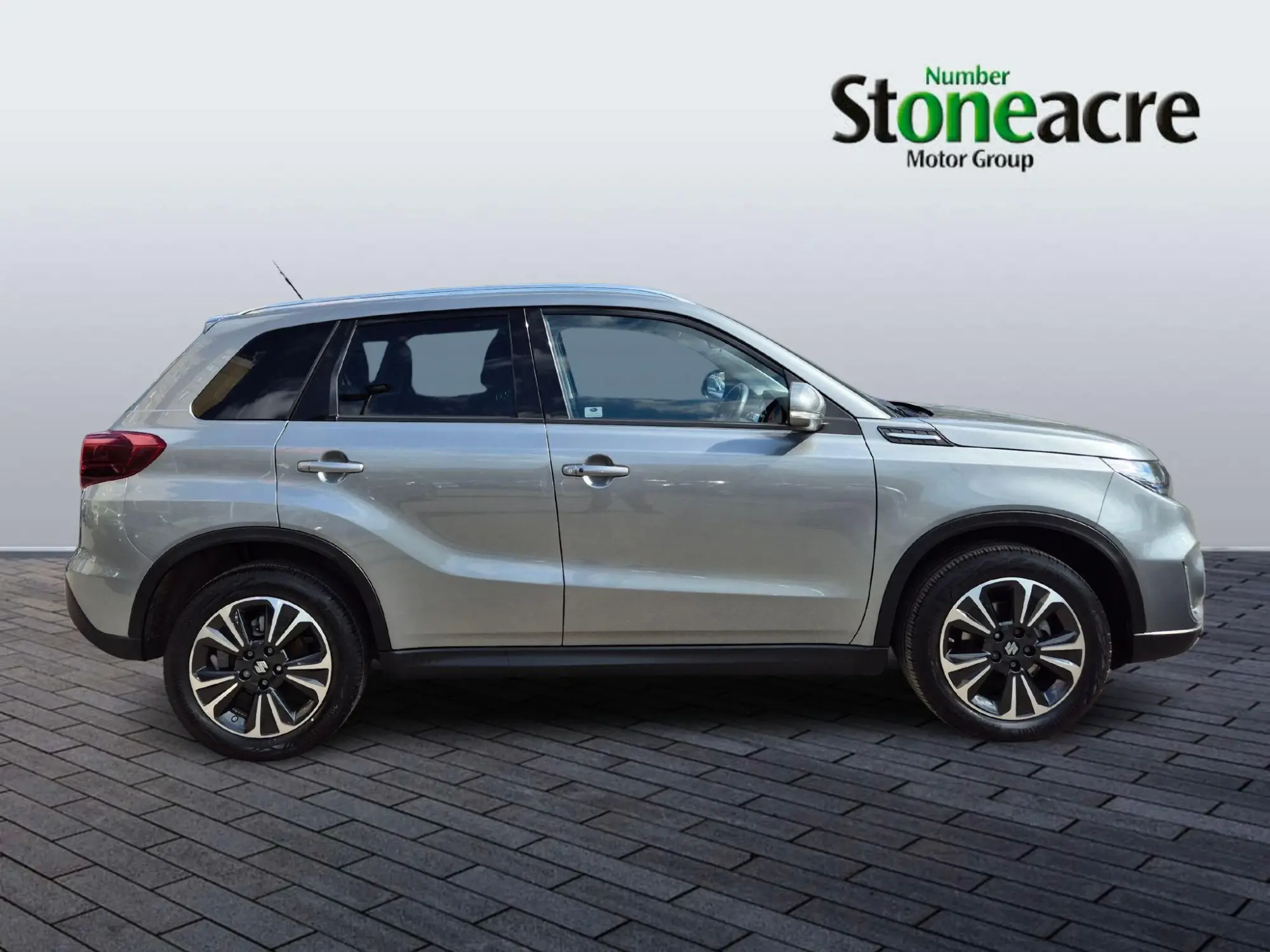Suzuki Vitara 1.5 SZ5 SUV 5dr Petrol Hybrid AGS Auto ALLGRIP Euro 6 (s/s) (115 ps) YK24LTV Image 2