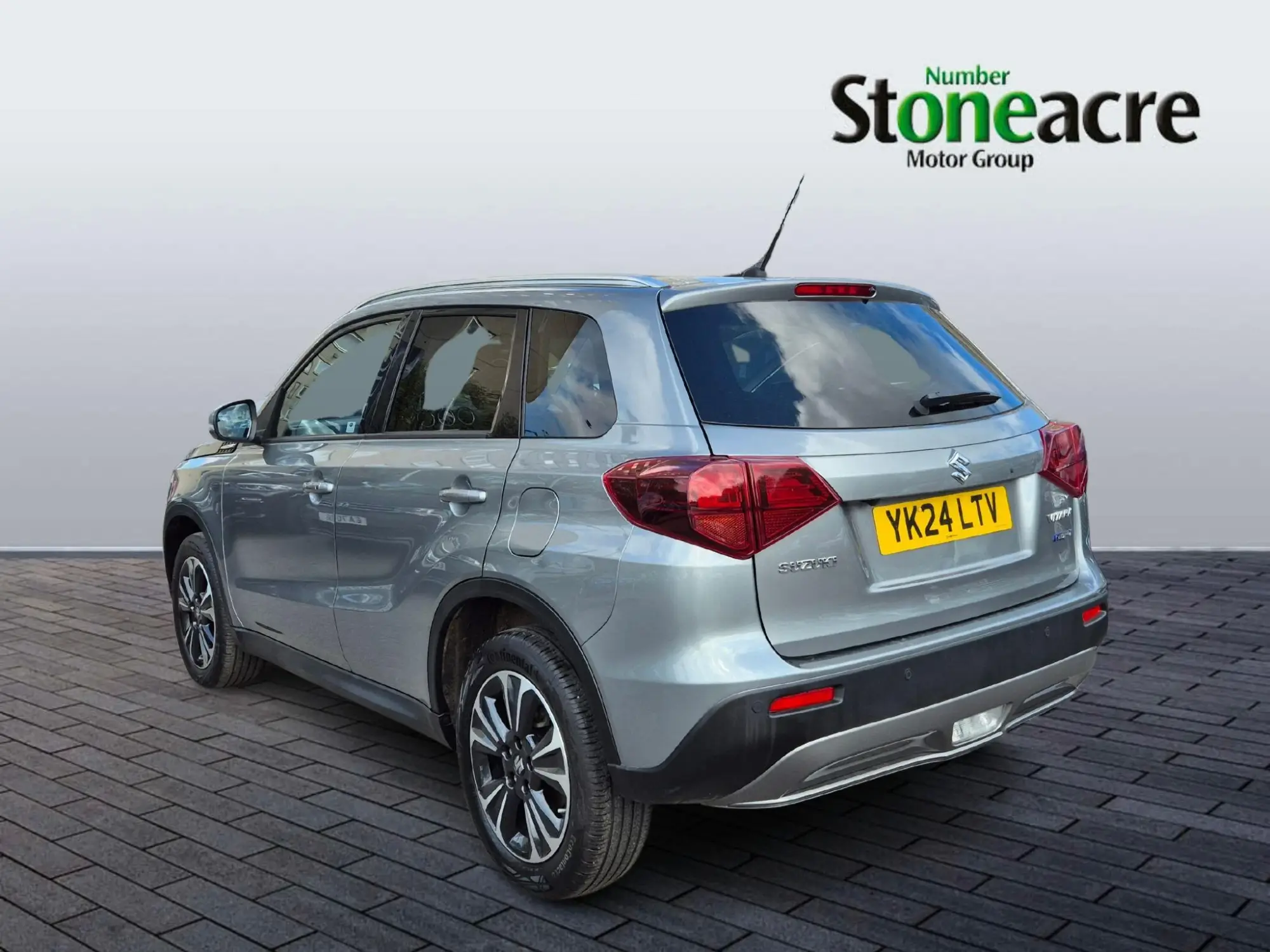 Suzuki Vitara 1.5 SZ5 SUV 5dr Petrol Hybrid AGS Auto ALLGRIP Euro 6 (s/s) (115 ps) YK24LTV Image 3