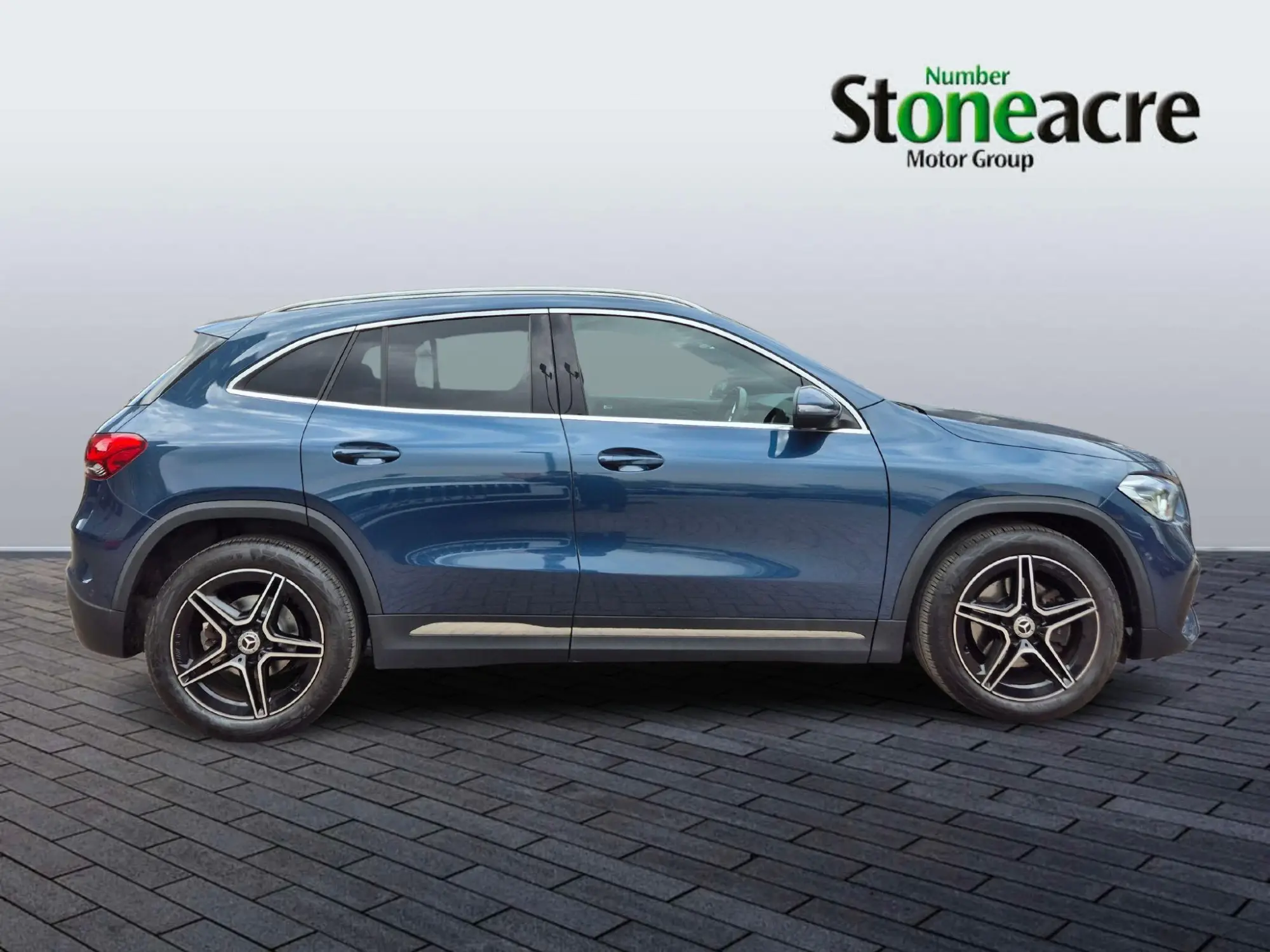 Mercedes-Benz GLA 1.3 GLA200 AMG Line (Executive) 7G-DCT Euro 6 (s/s) 5dr NV72EZJ Image 2