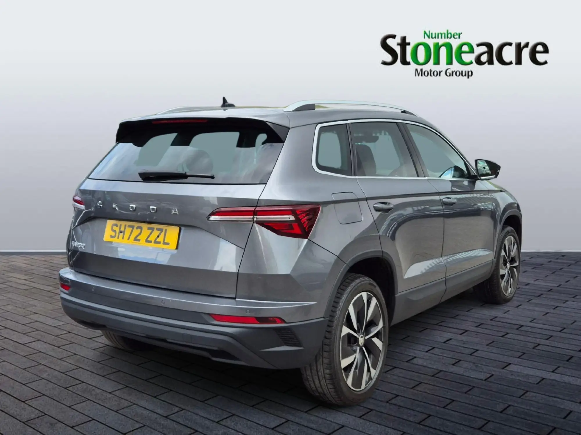 Skoda Karoq 1.5 TSI ACT SE L Euro 6 (s/s) 5dr SH72ZZL Image 3