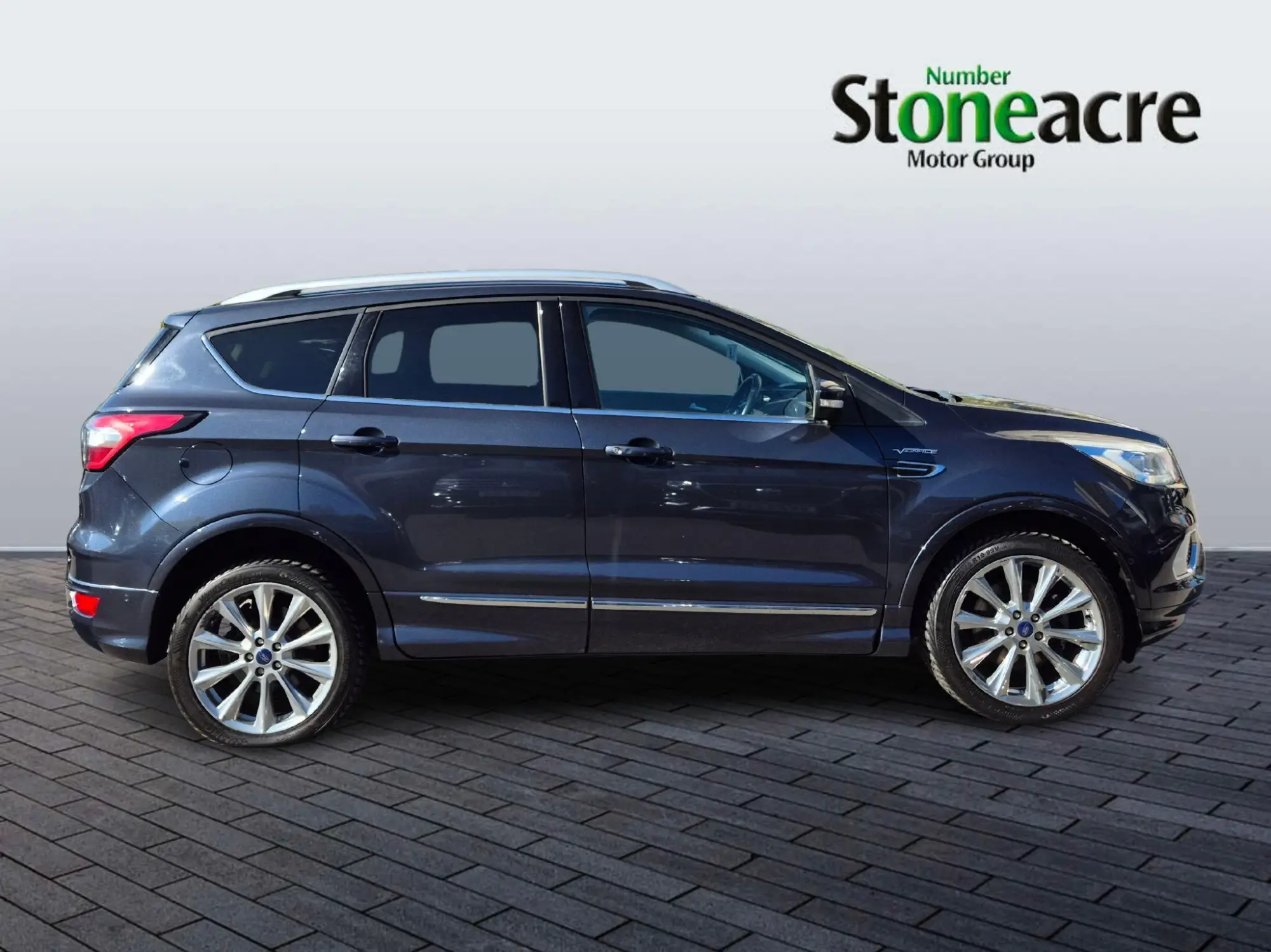 Ford Kuga Image 2