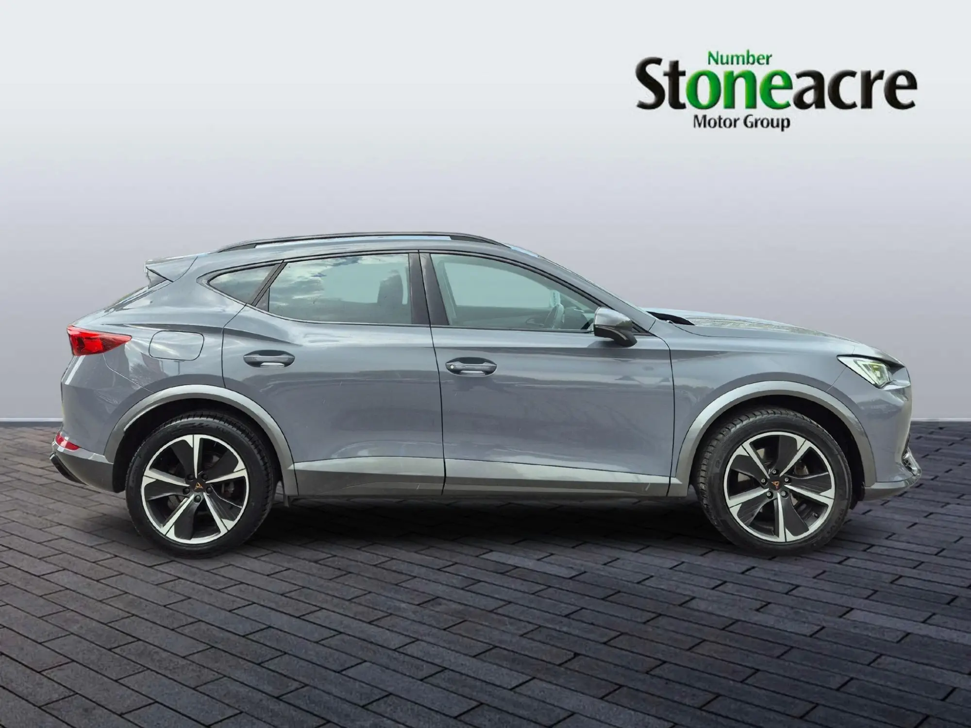CUPRA Formentor 1.4 12.8kWh V1 DSG Euro 6 (s/s) 5dr KT24GHN Image 2
