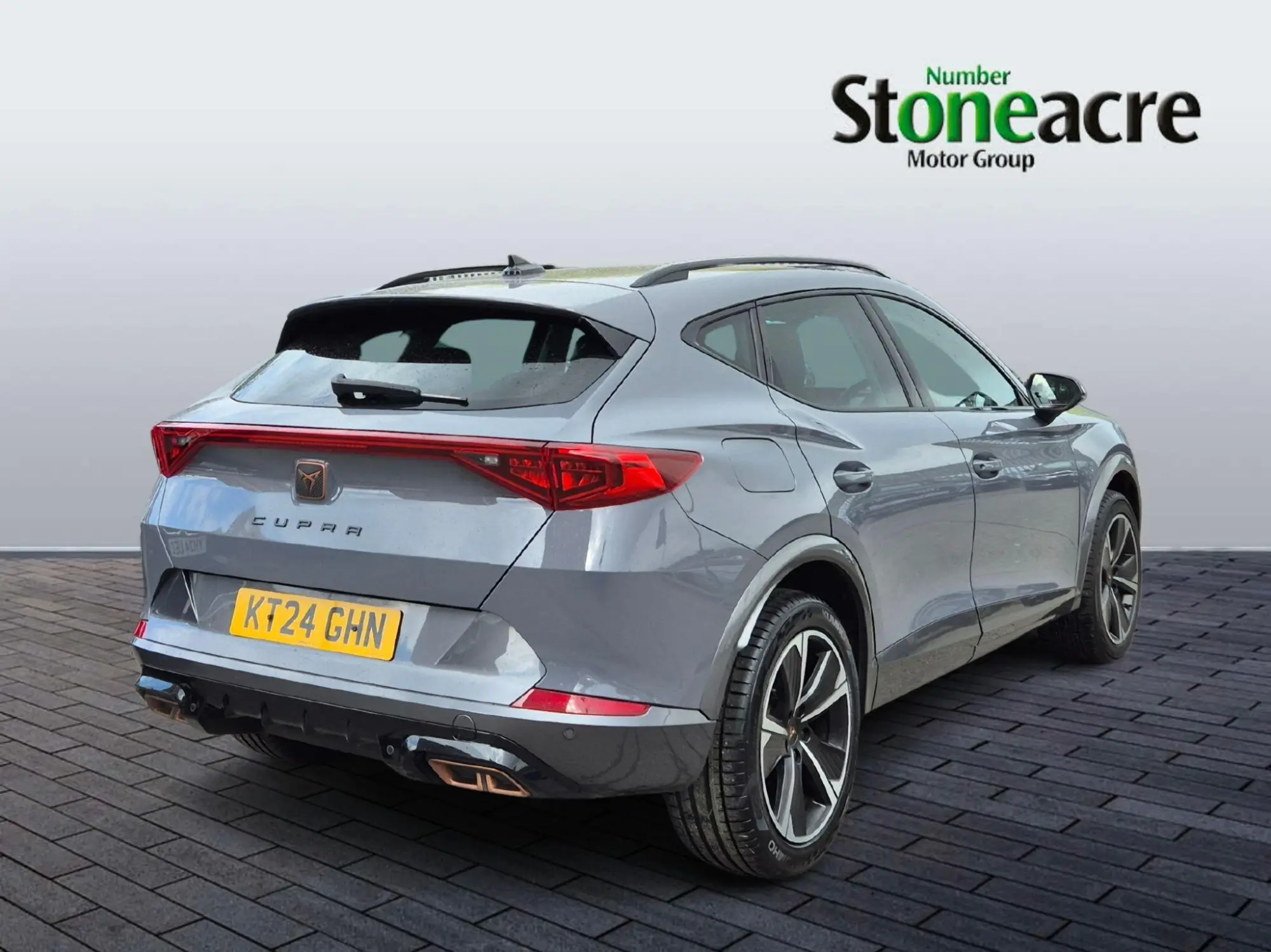 CUPRA Formentor 1.4 12.8kWh V1 DSG Euro 6 (s/s) 5dr KT24GHN Image 3