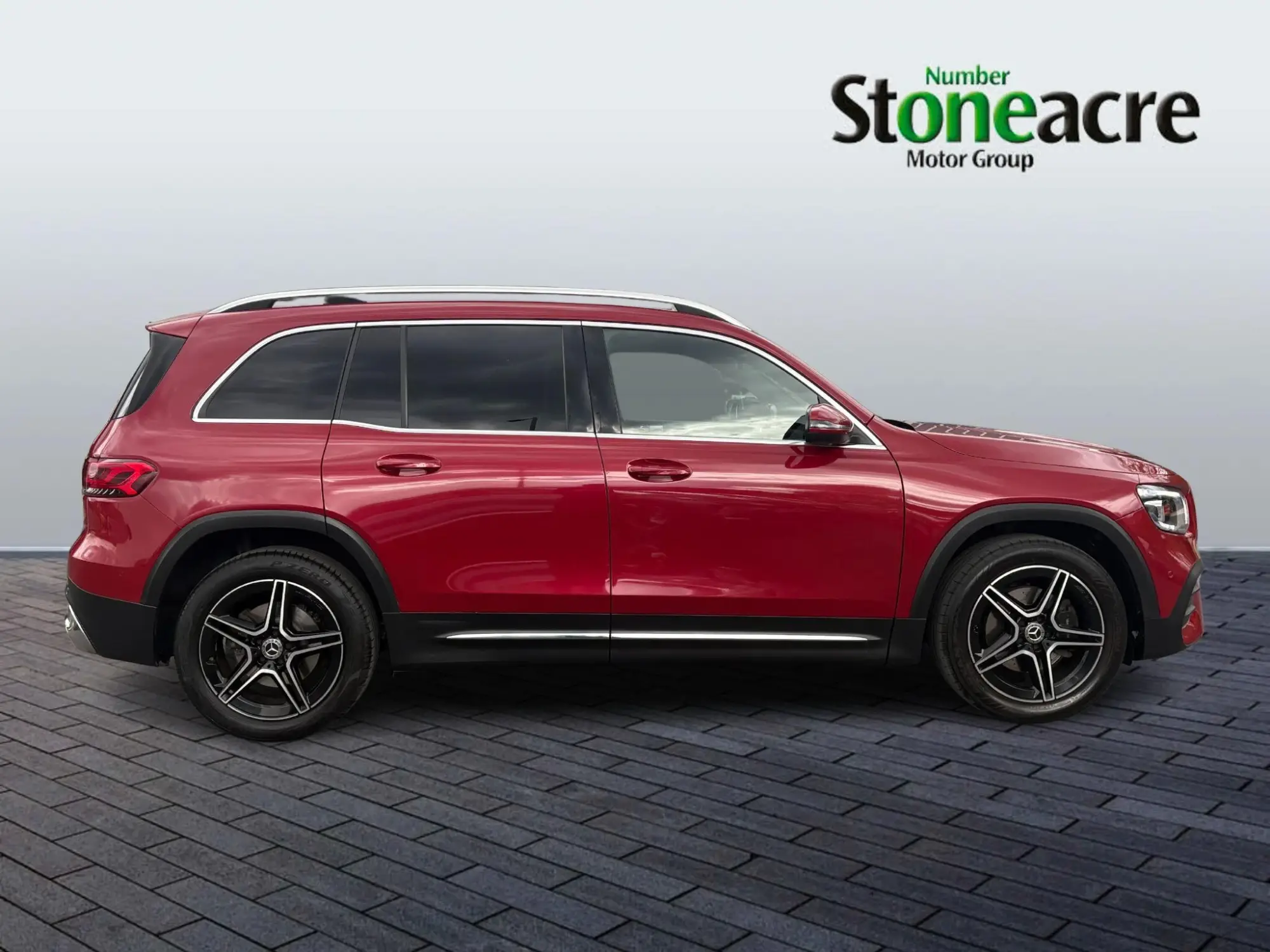 Mercedes-Benz GLB 1.3 GLB200 AMG Line (Executive) 7G-DCT Euro 6 (s/s) 5dr KP23XSY Image 2