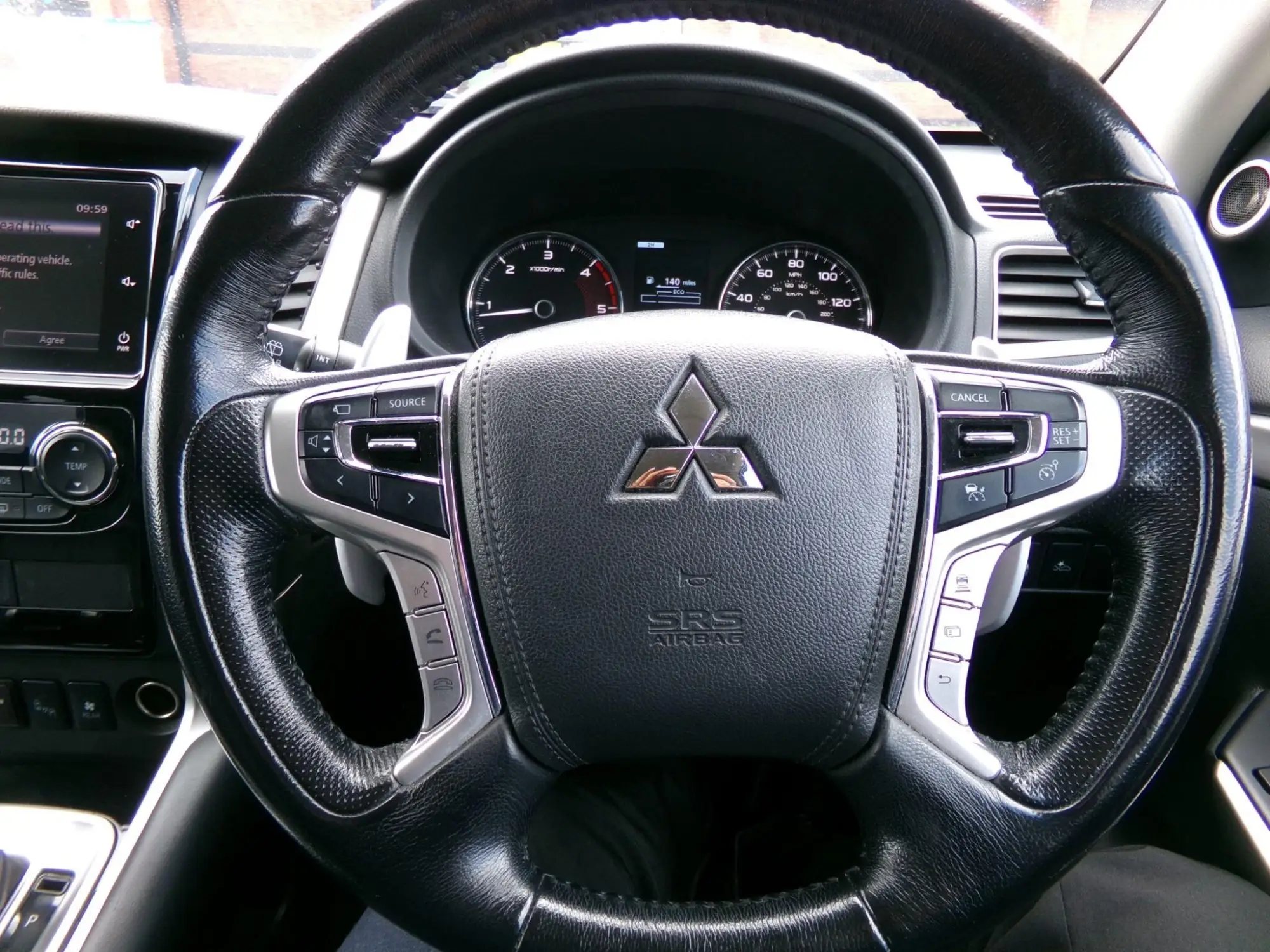 Mitsubishi Shogun Sport Image 12