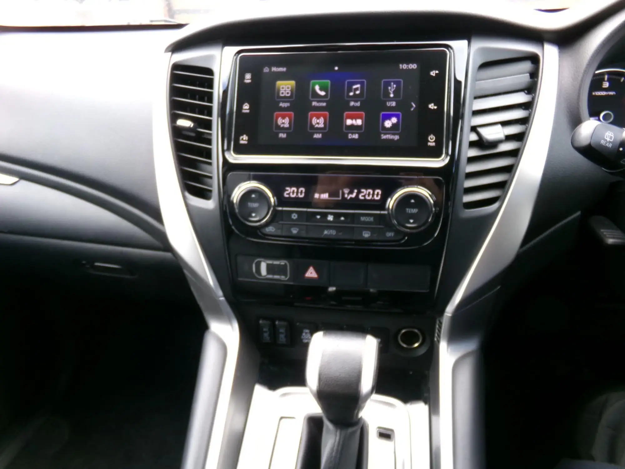 Mitsubishi Shogun Sport Image 14