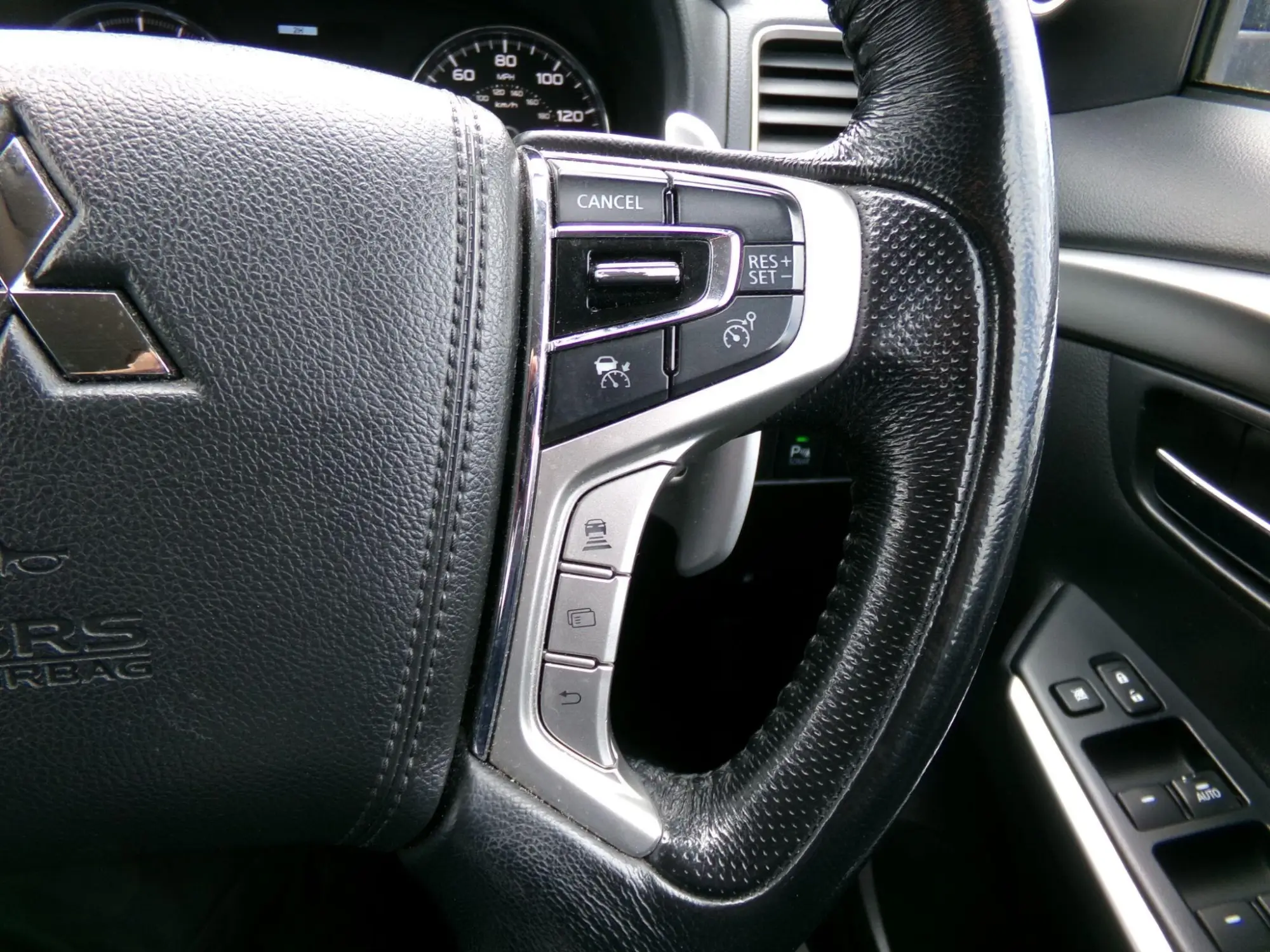 Mitsubishi Shogun Sport Image 22