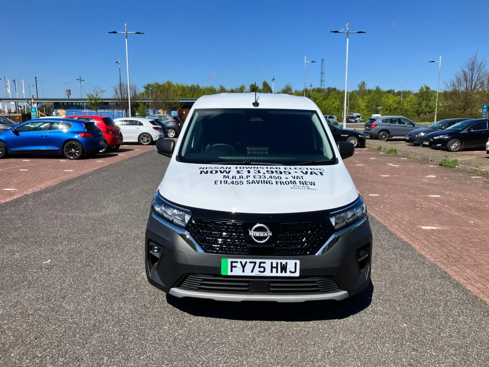 Nissan Townstar Image 2