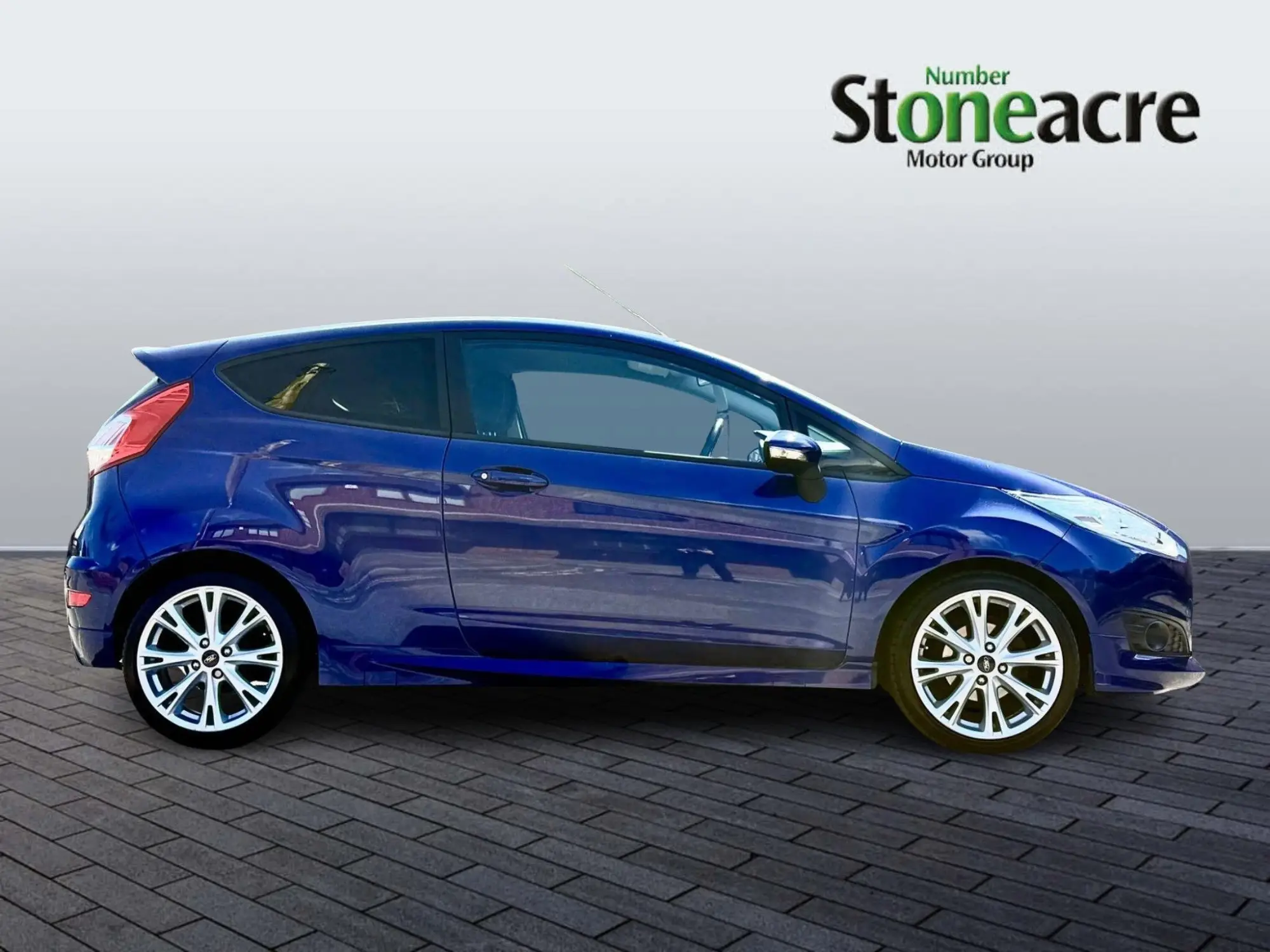 Ford Fiesta 1.5 TDCi Zetec S Euro 6 3dr DK65OBZ Image 2
