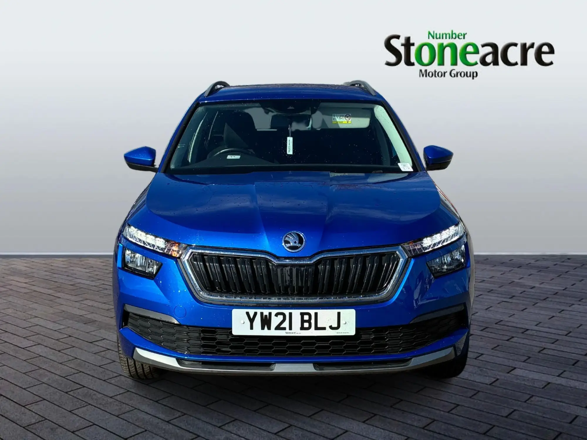 Skoda Kamiq 1.0 TSI SE Drive Euro 6 (s/s) 5dr YW21BLJ Image 2