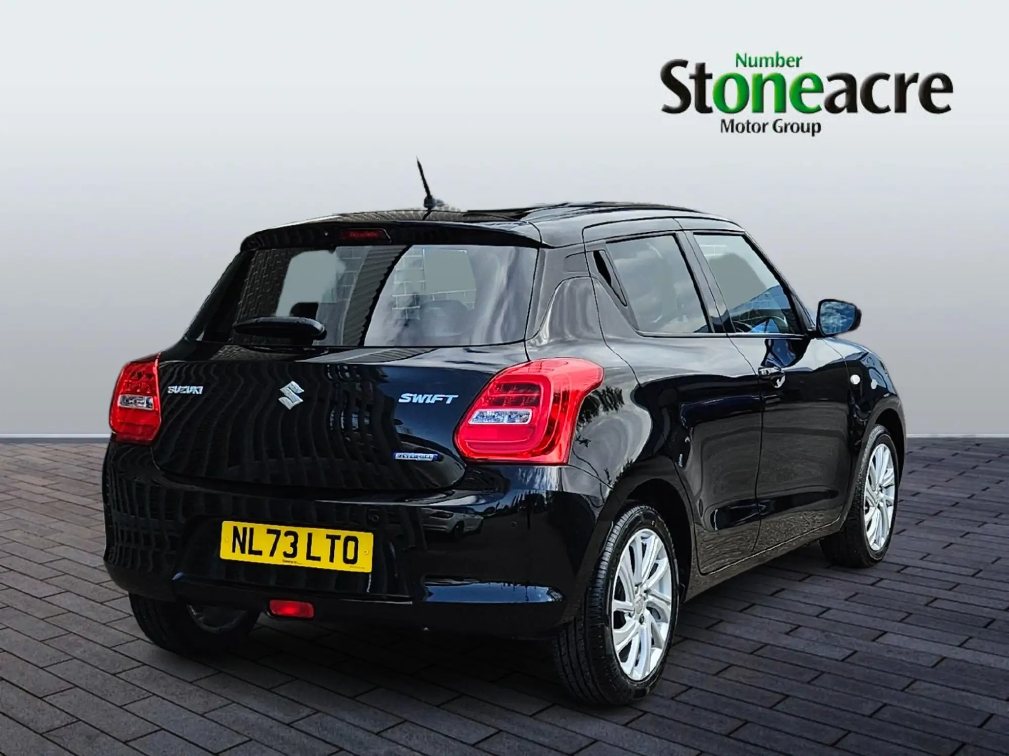 Suzuki Swift 1.2 Dualjet 83 12V Hybrid SZ-T 5dr Auto NL73LTO Image 3