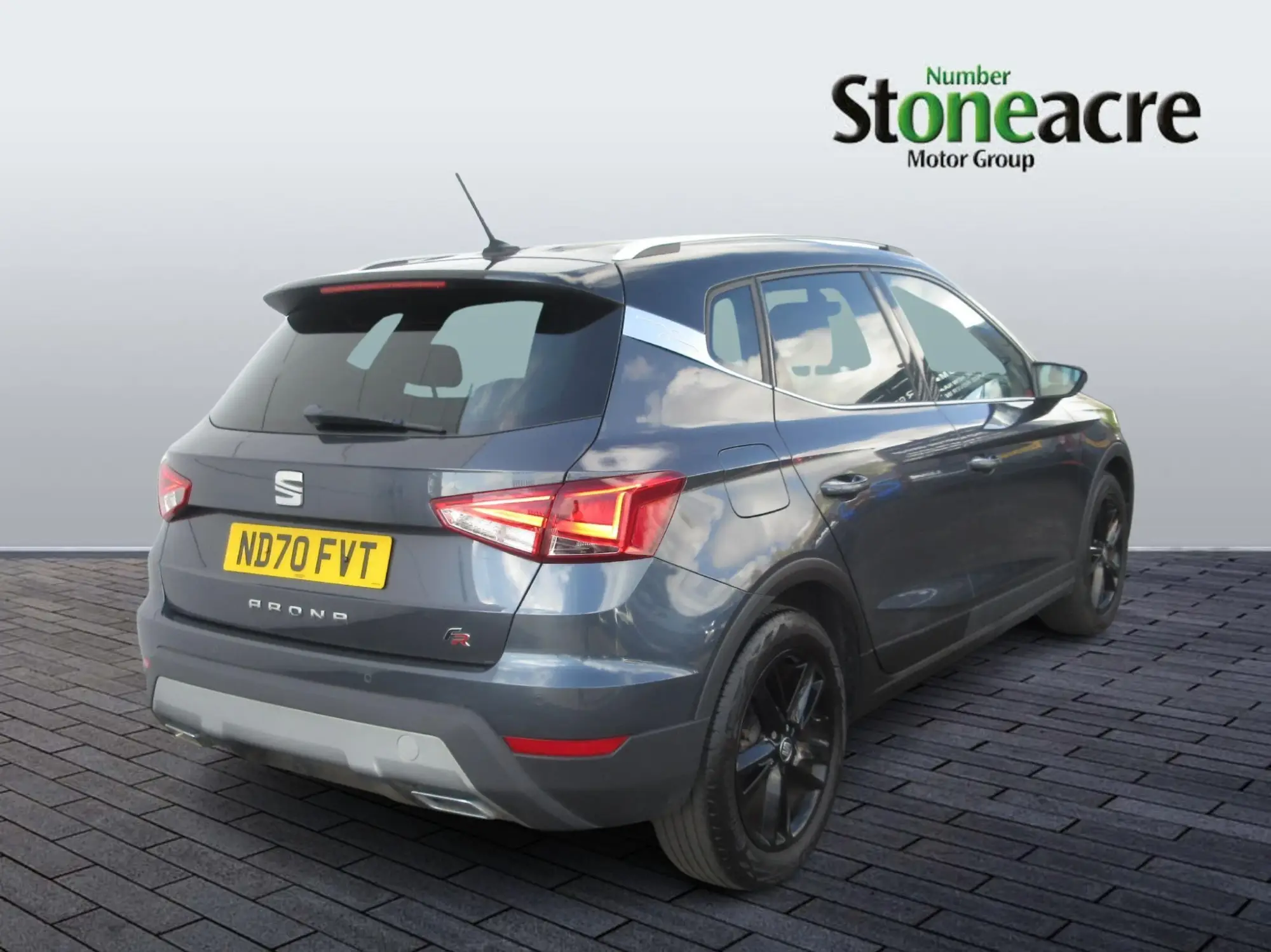 SEAT Arona 1.0 TSI 115 FR [EZ] 5dr ND70FVT Image 3