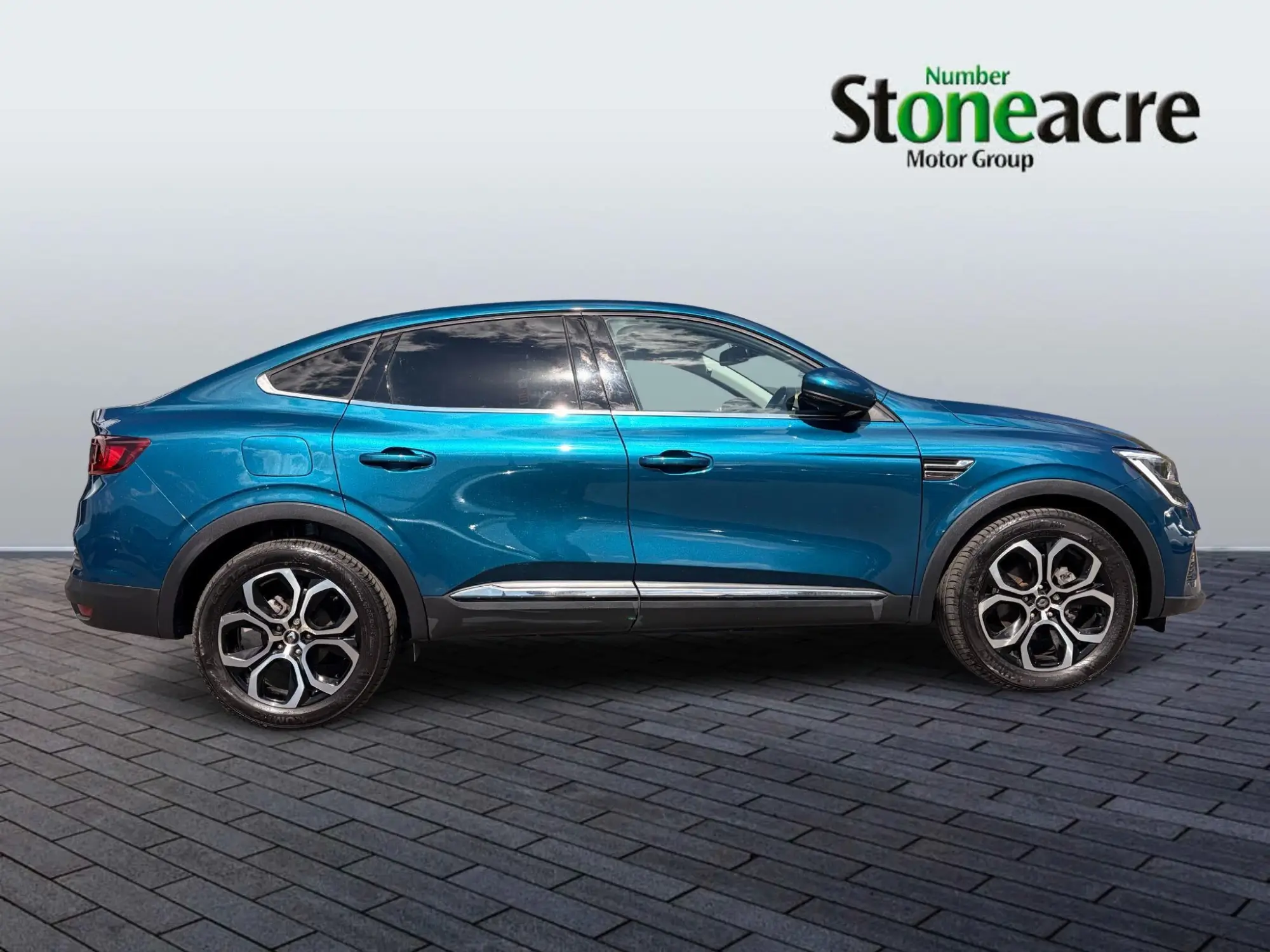 Renault Arkana E-Tech Image 2