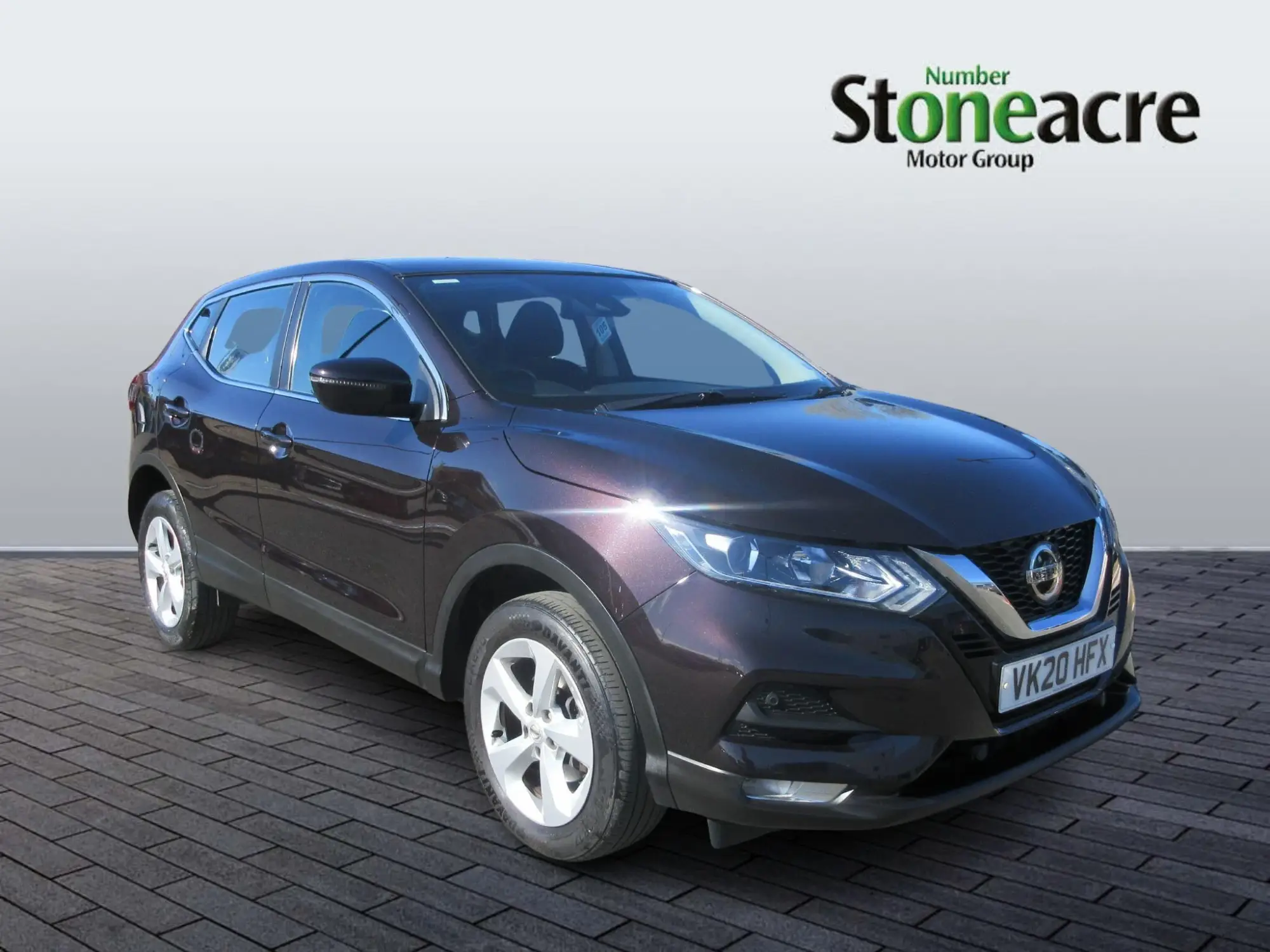 Nissan Qashqai 1.3 DiG-T Acenta Premium 5dr VK20HFX Image 1