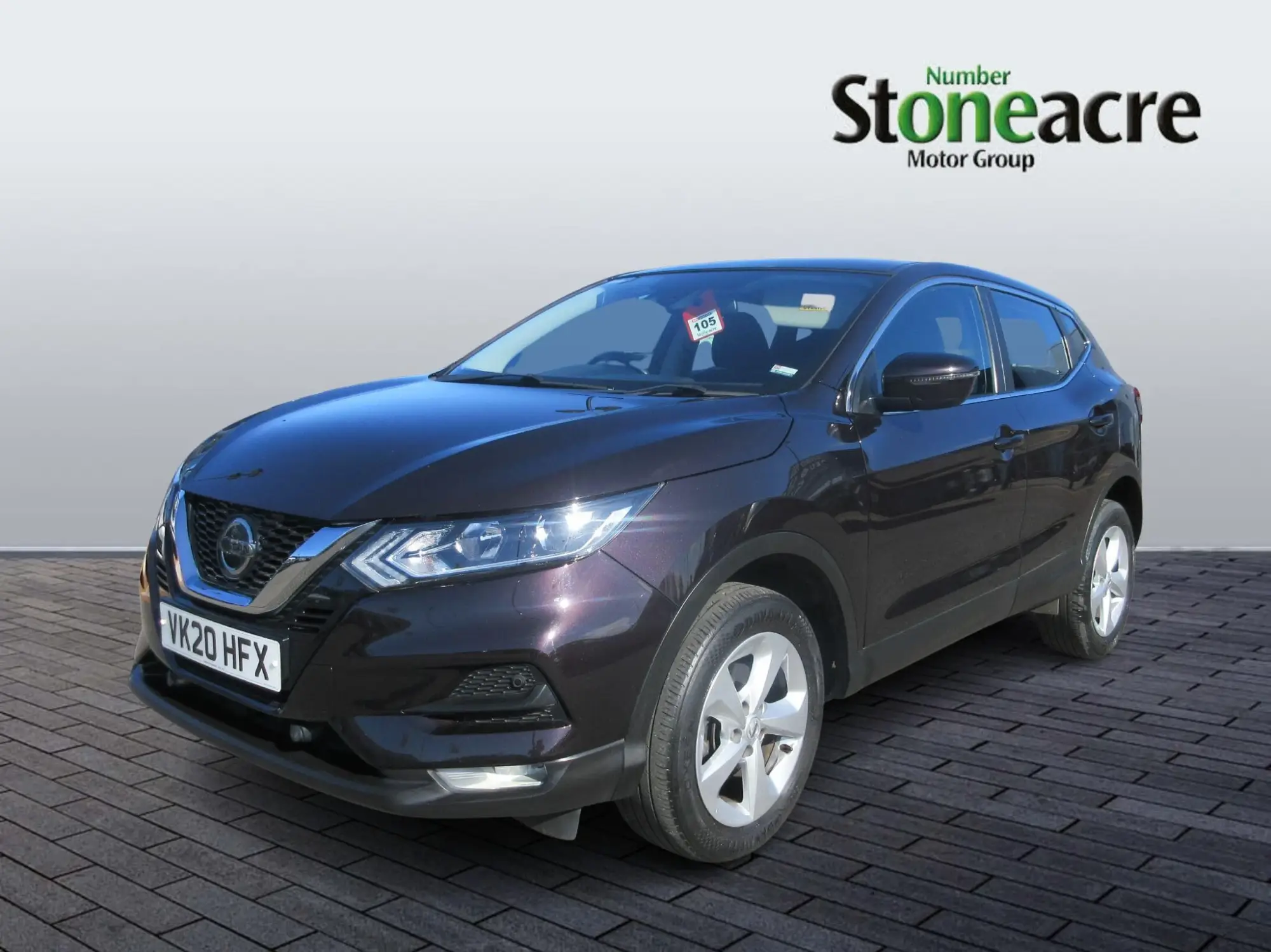Nissan Qashqai 1.3 DiG-T Acenta Premium 5dr VK20HFX Image 2