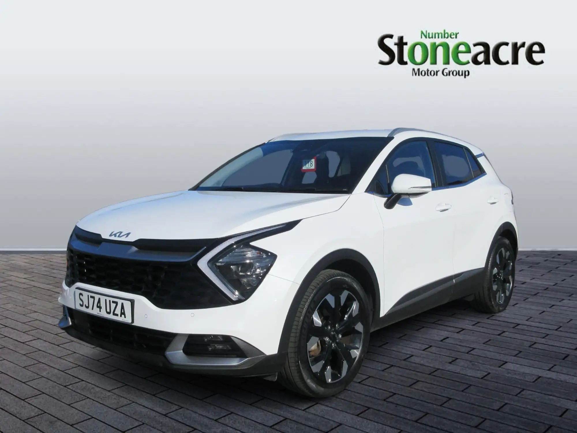 Kia Sportage Plug-In Hybrid 1.6 T-GDi 13.8kWh 3 Auto AWD Euro 6 (s/s) 5dr SJ74UZA Image 3